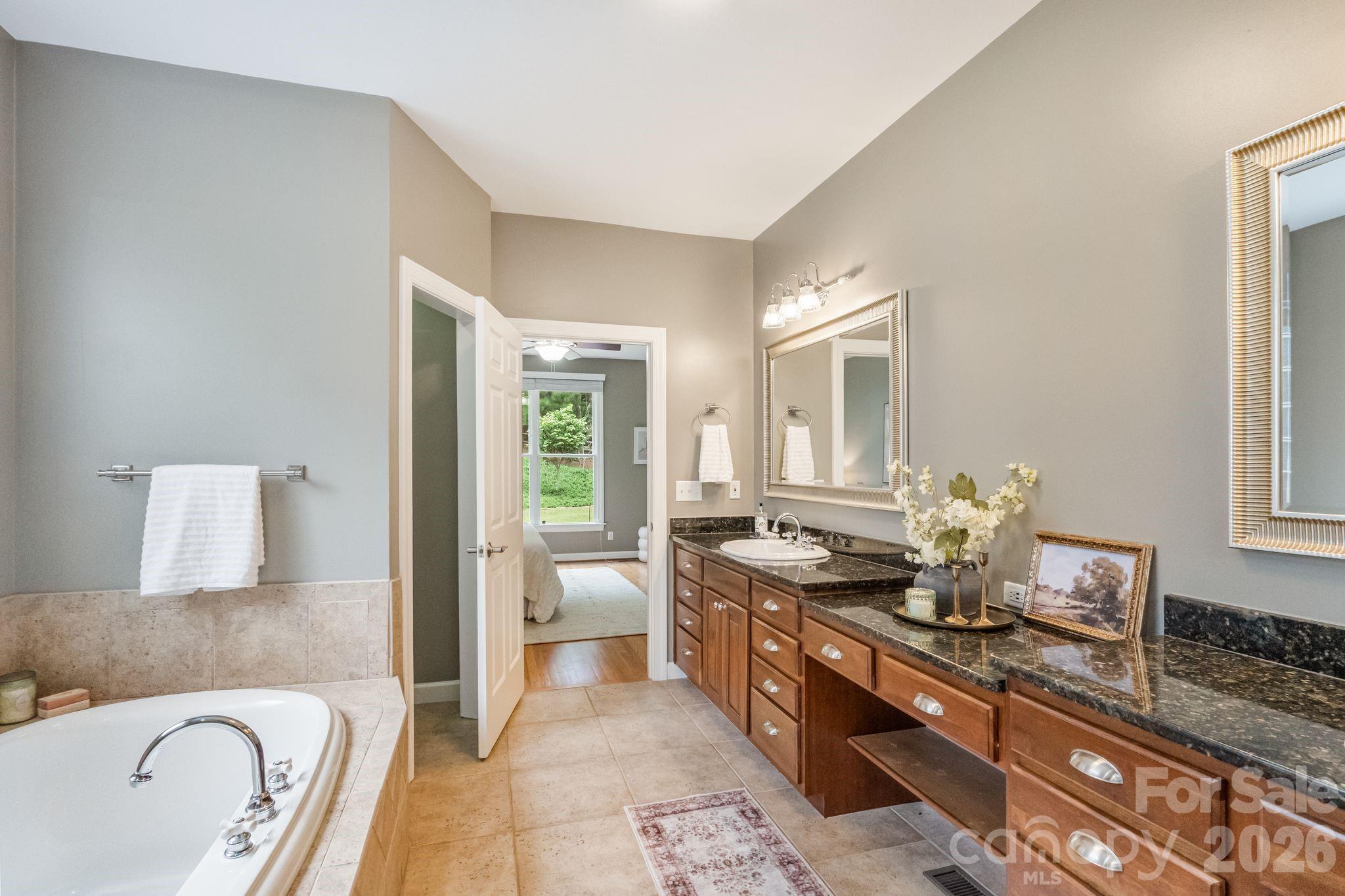 182 Broadview Circle — Mooresville