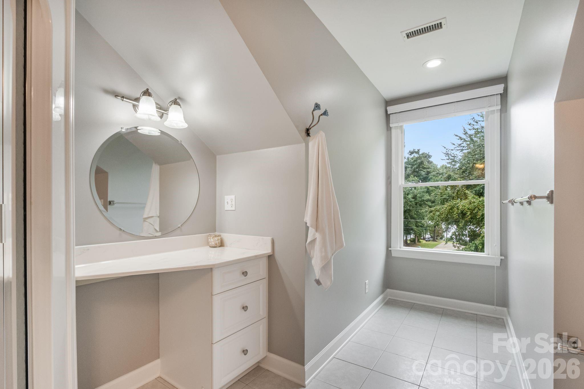 182 Broadview Circle — Mooresville