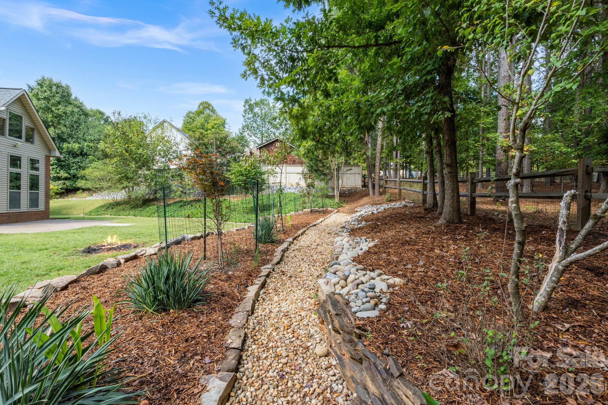 182 Broadview Circle — Mooresville