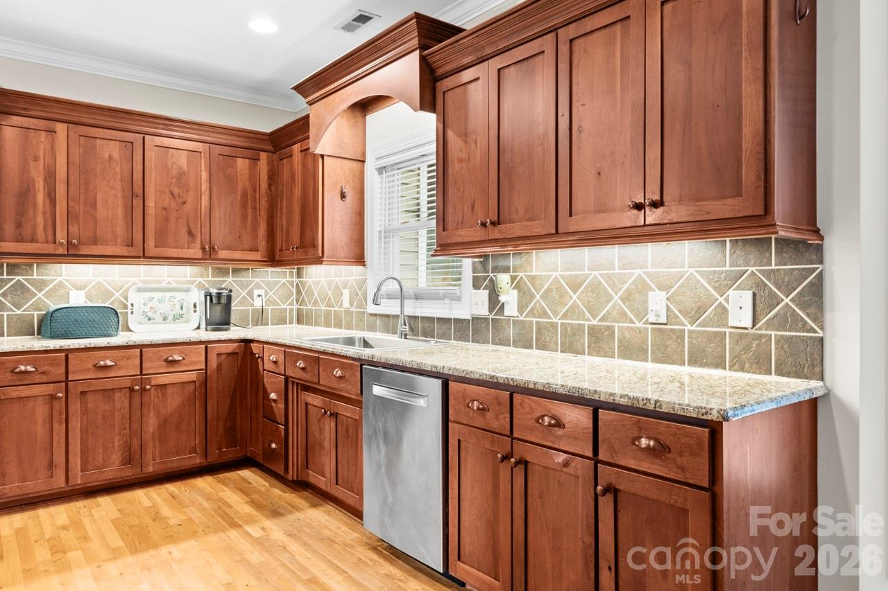 557 Luther Drive — Iron Station
