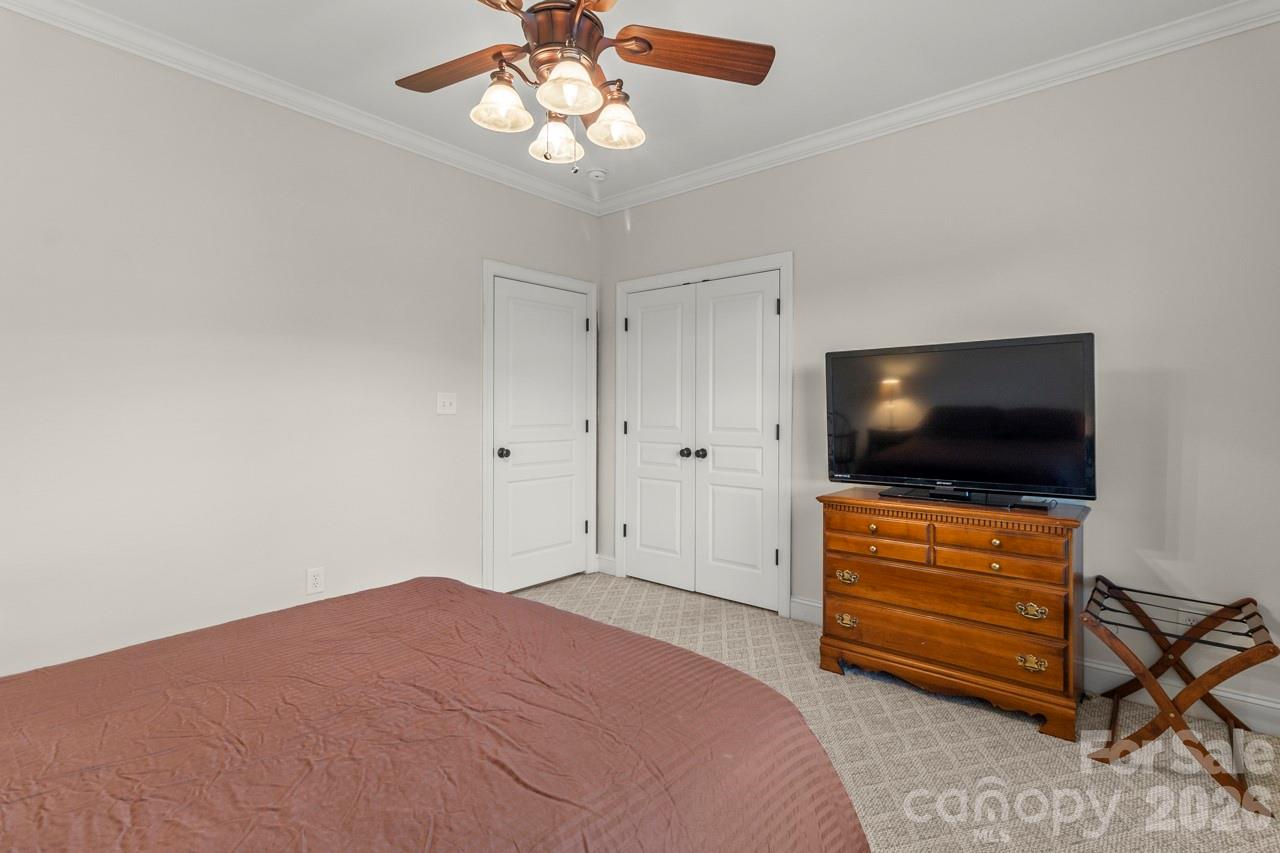 557 Luther Drive — Iron Station