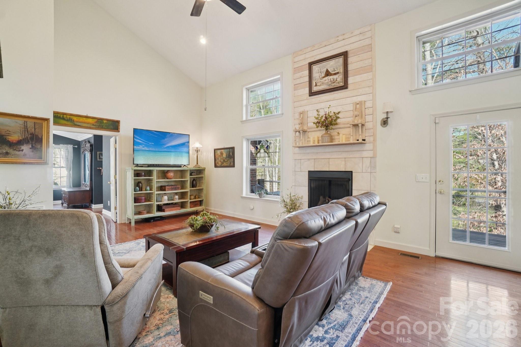 4005 Little River Road — Hendersonville