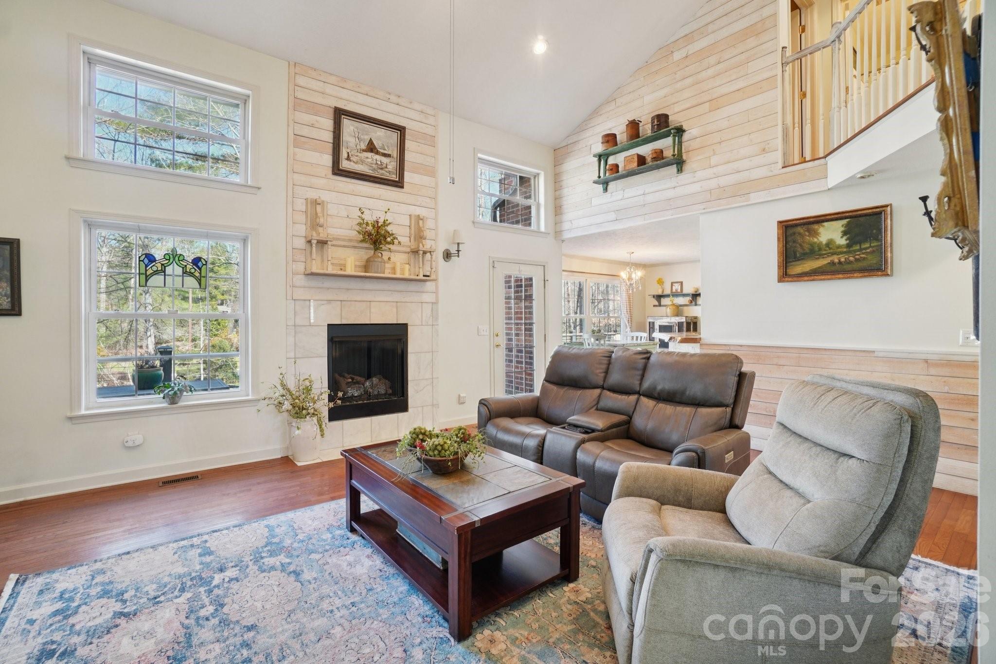 4005 Little River Road — Hendersonville