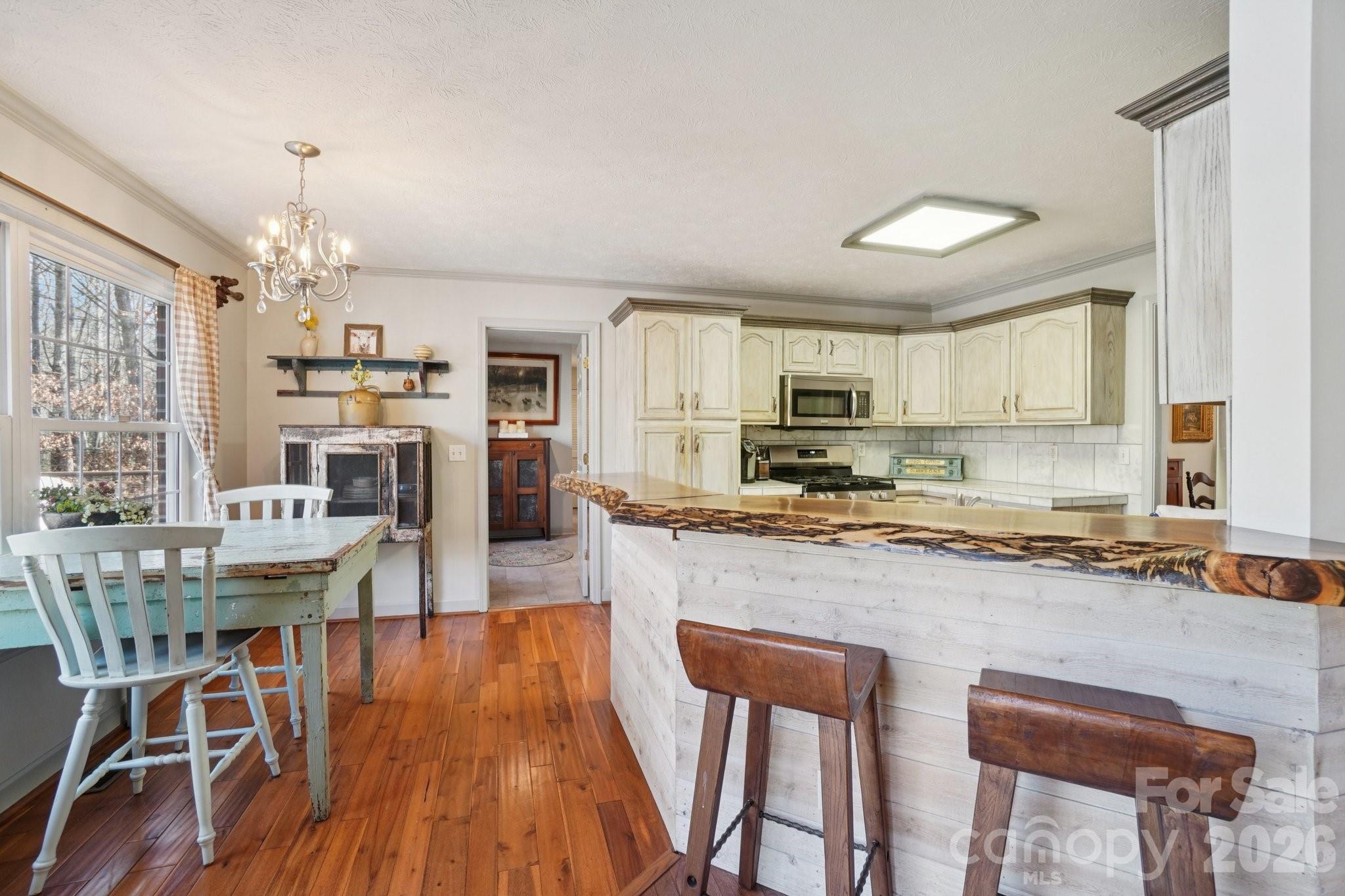 4005 Little River Road — Hendersonville