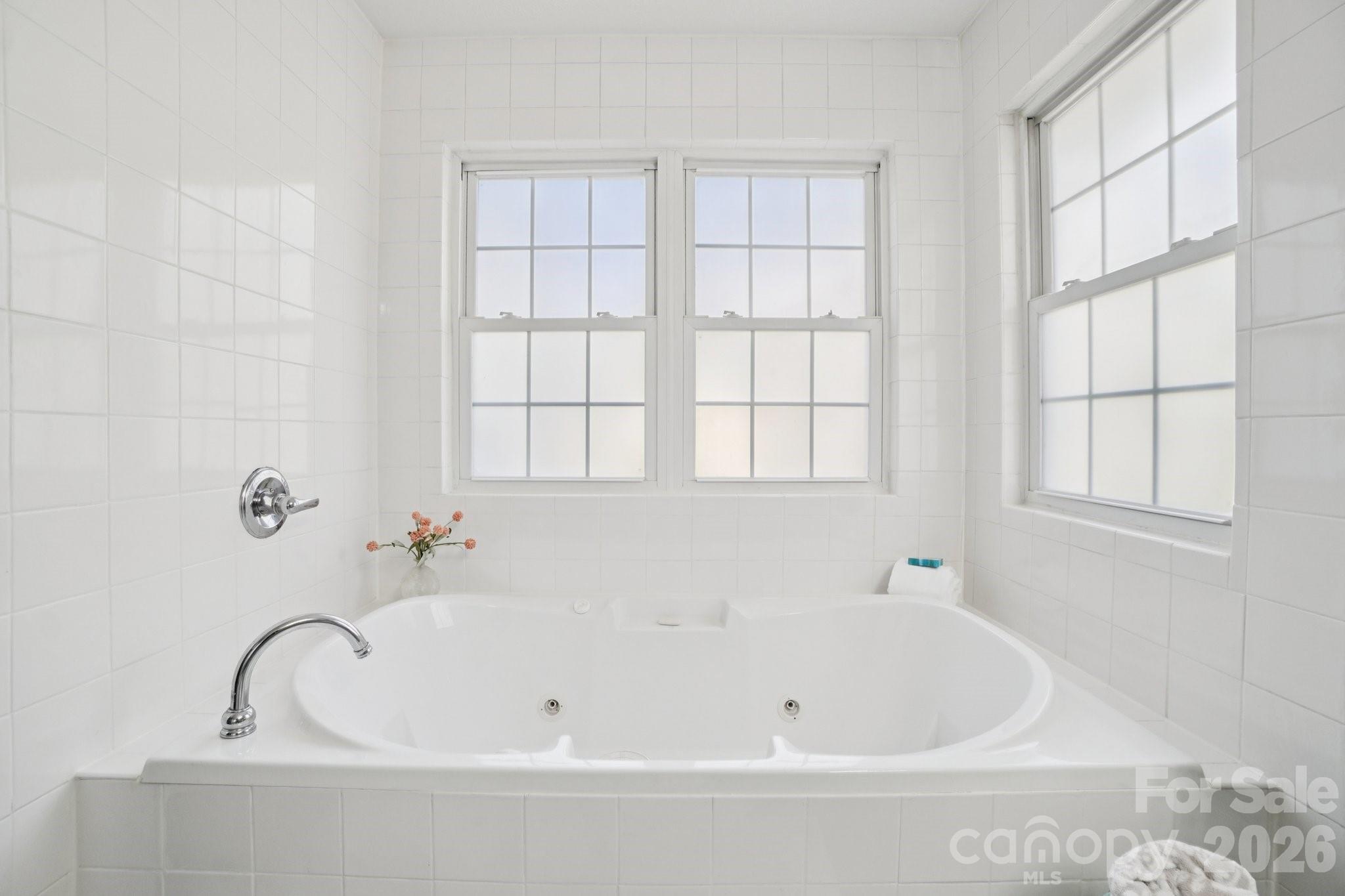 4005 Little River Road — Hendersonville
