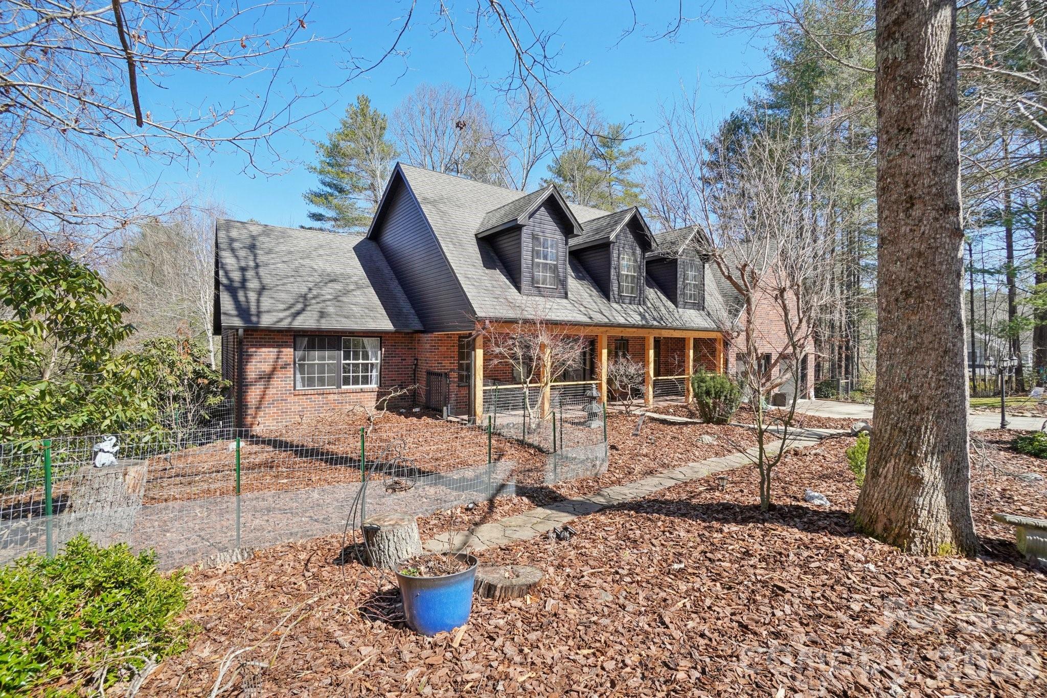 4005 Little River Road — Hendersonville