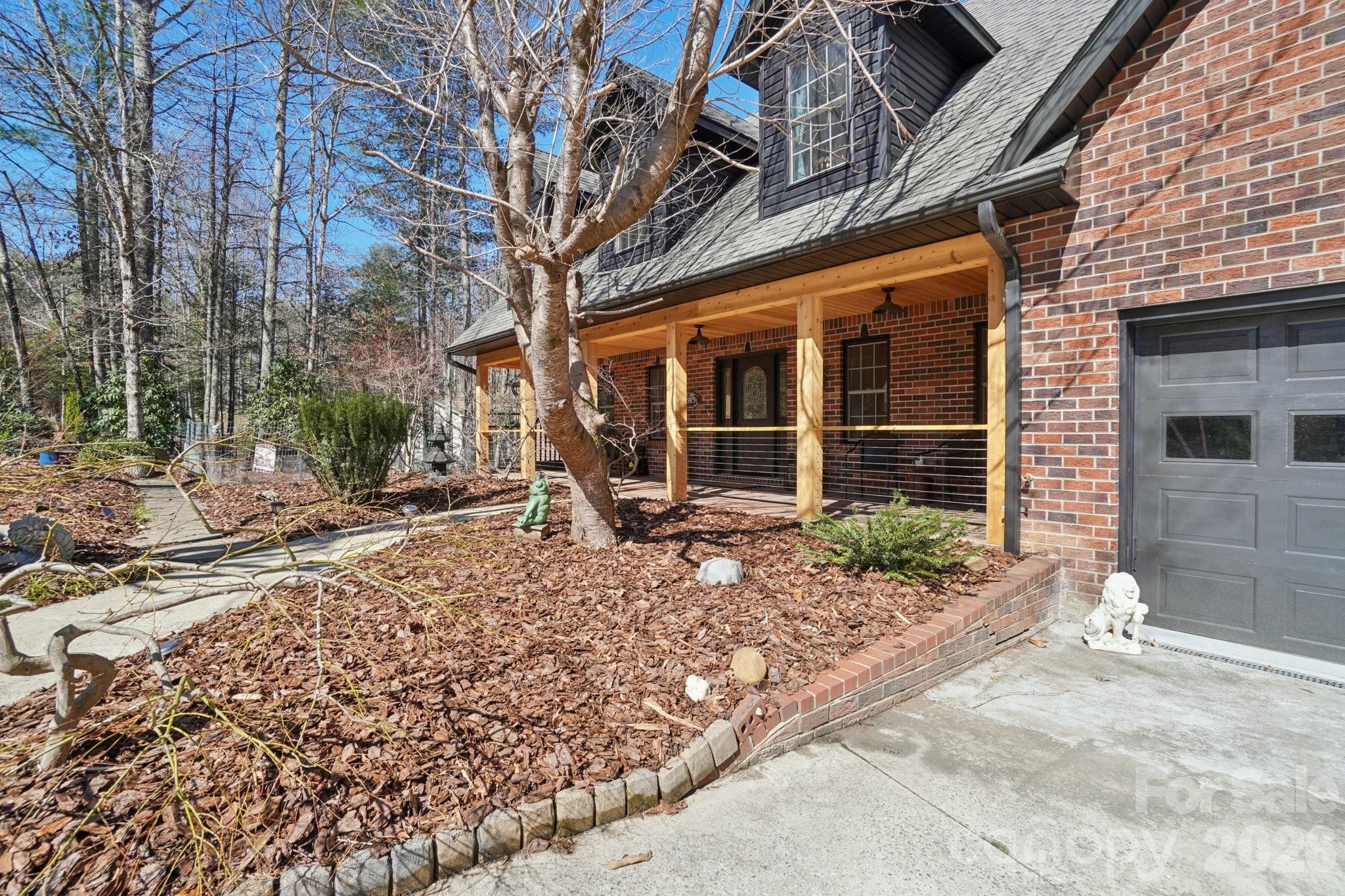 4005 Little River Road — Hendersonville