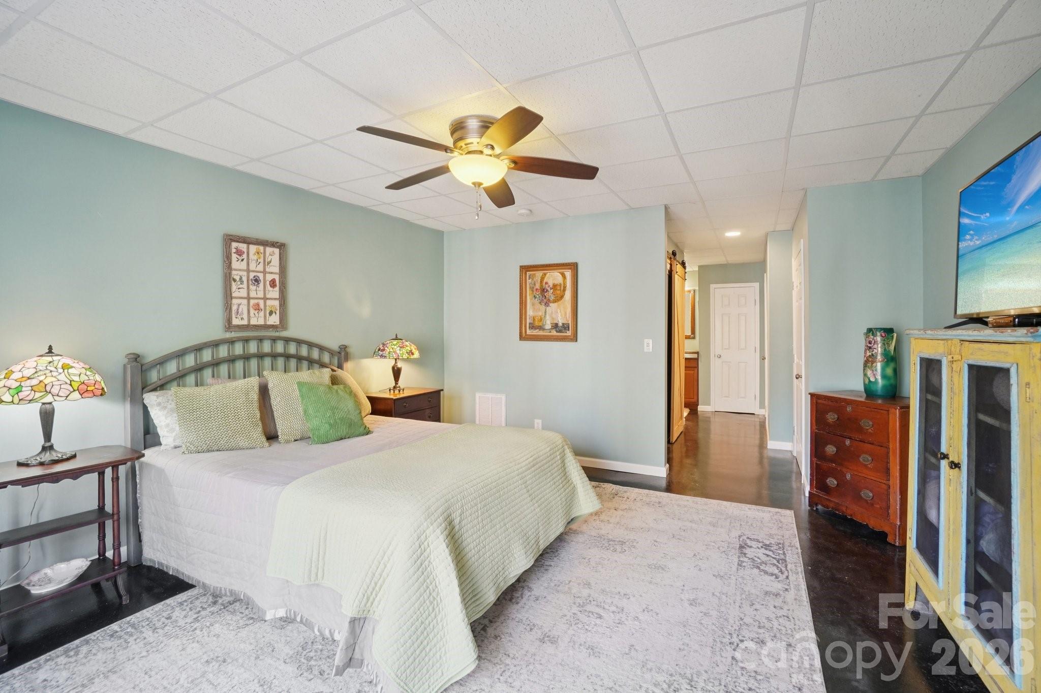 4005 Little River Road — Hendersonville