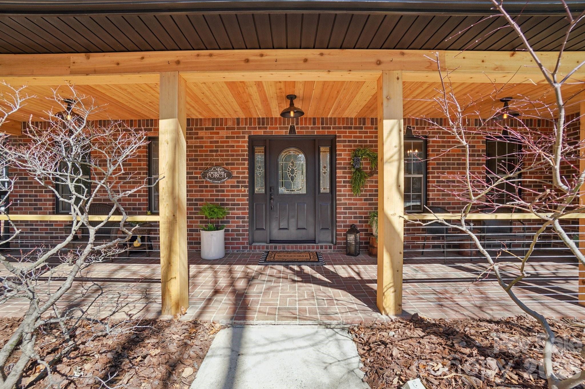 4005 Little River Road — Hendersonville