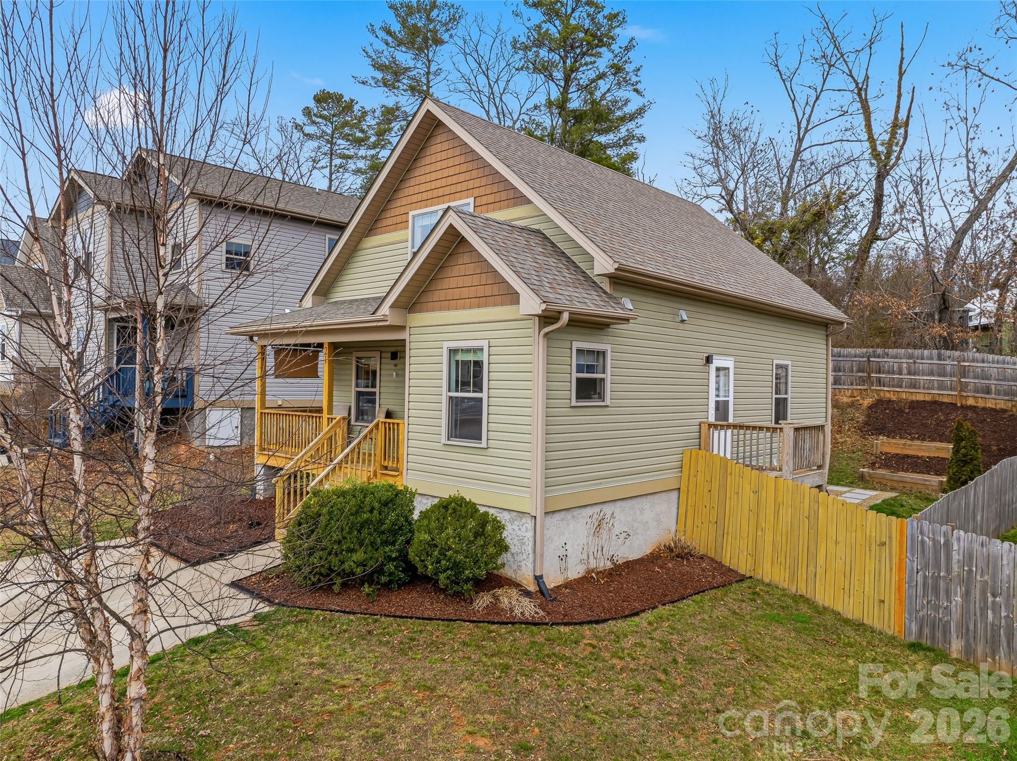 21 Yarrow Meadow Road — Weaverville