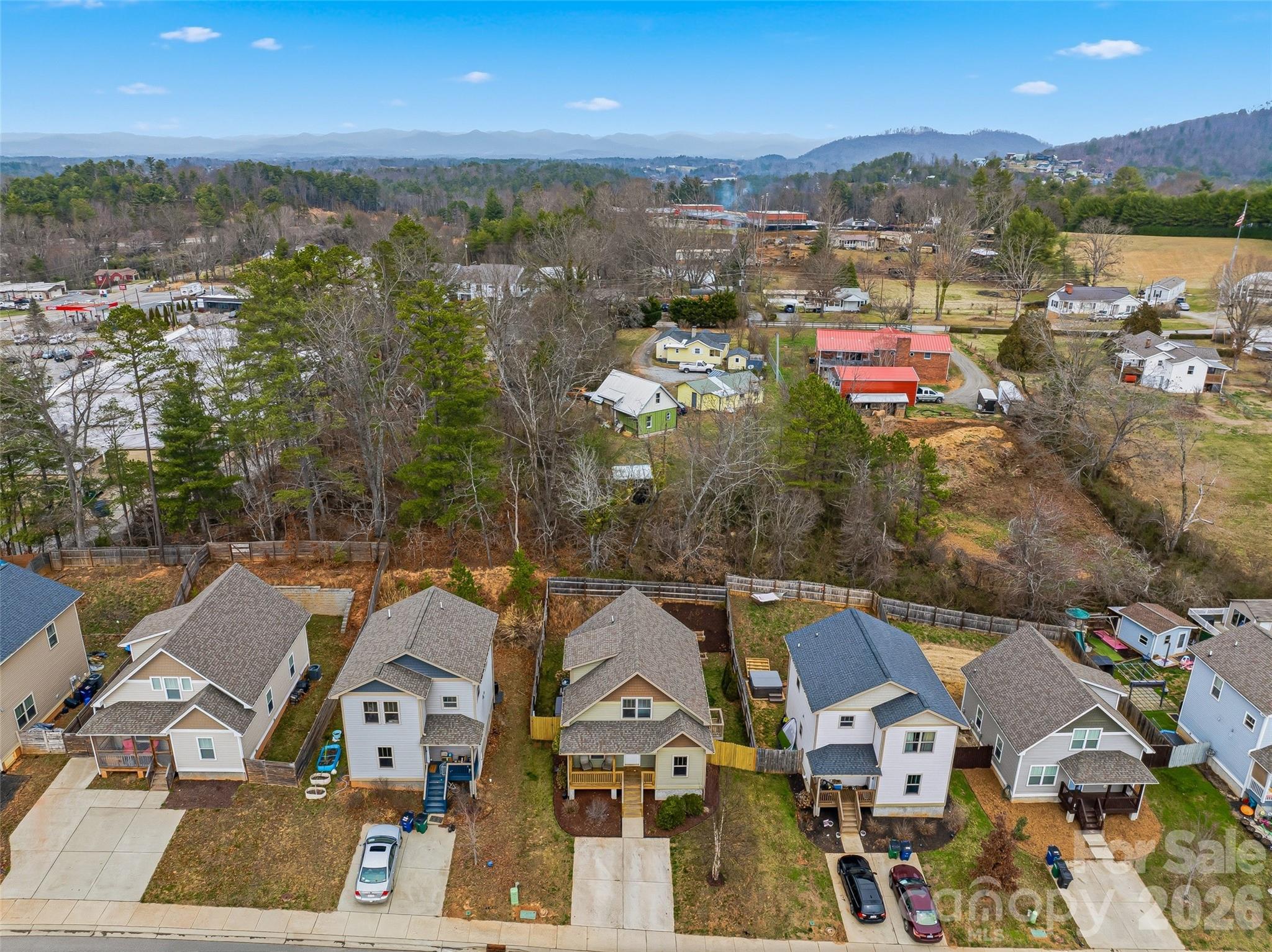 21 Yarrow Meadow Road — Weaverville