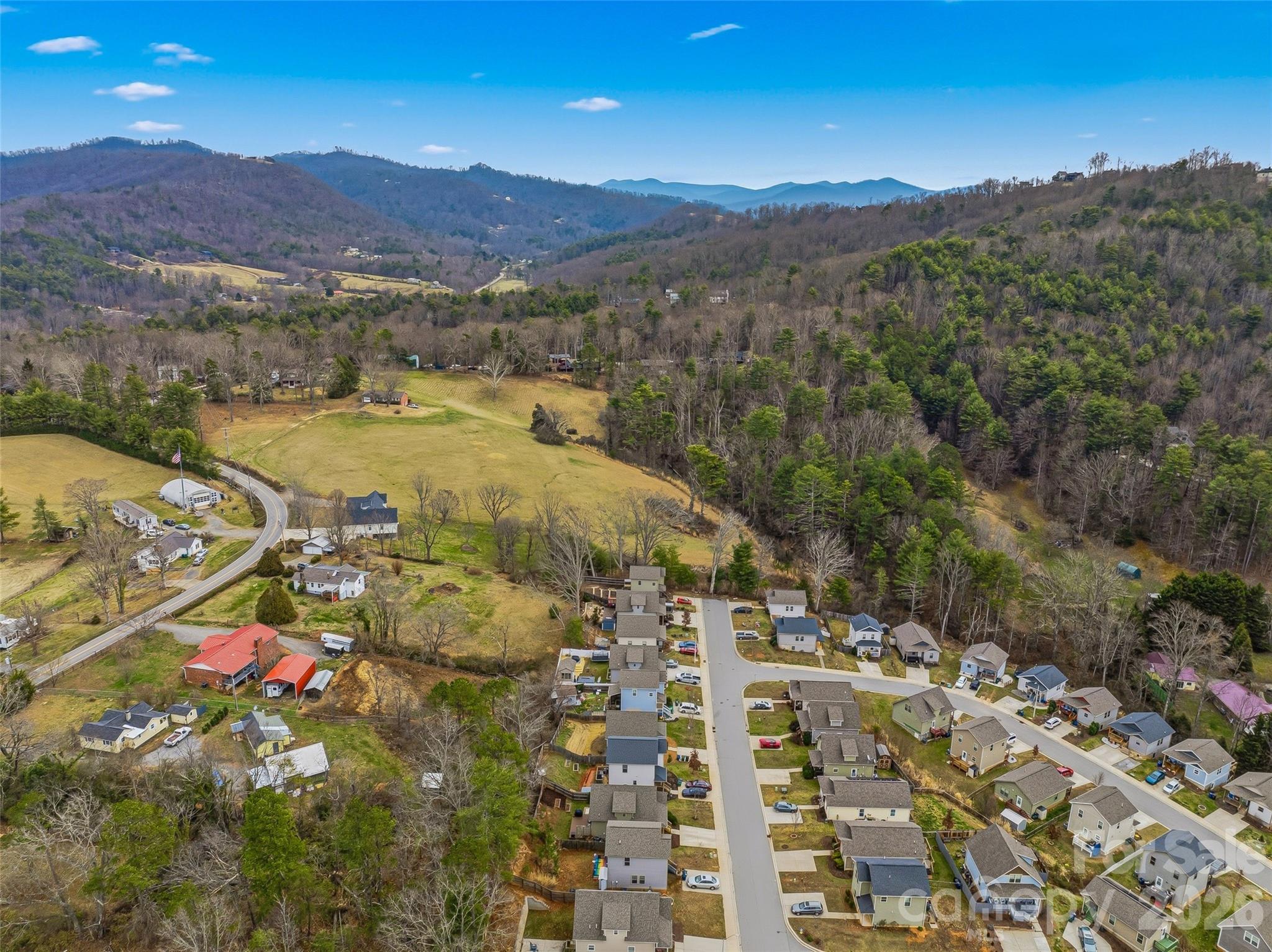 21 Yarrow Meadow Road — Weaverville