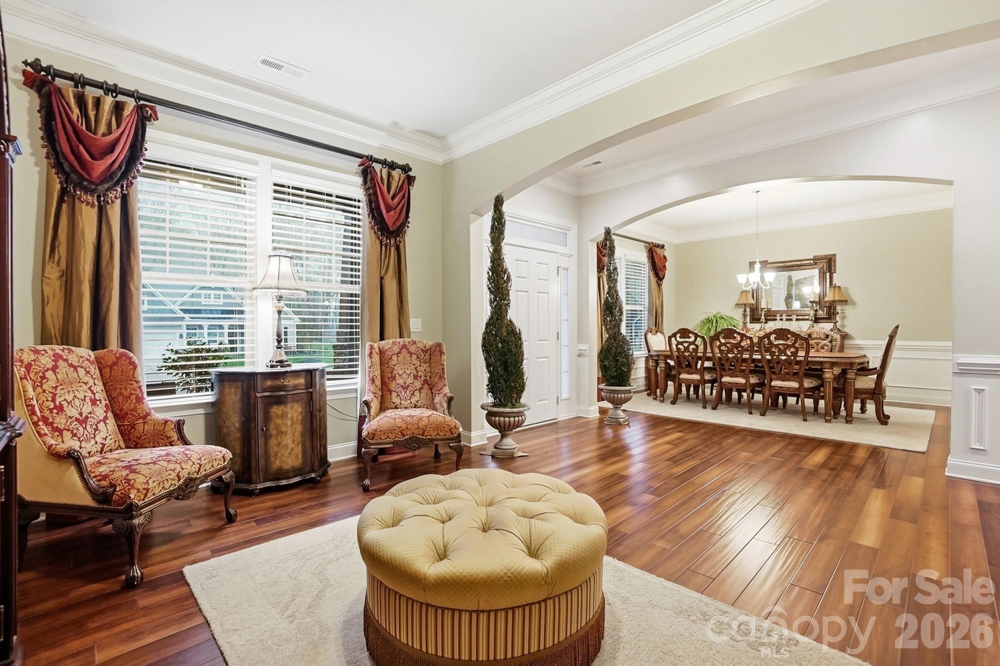 10018 Dressage Lane — Midland