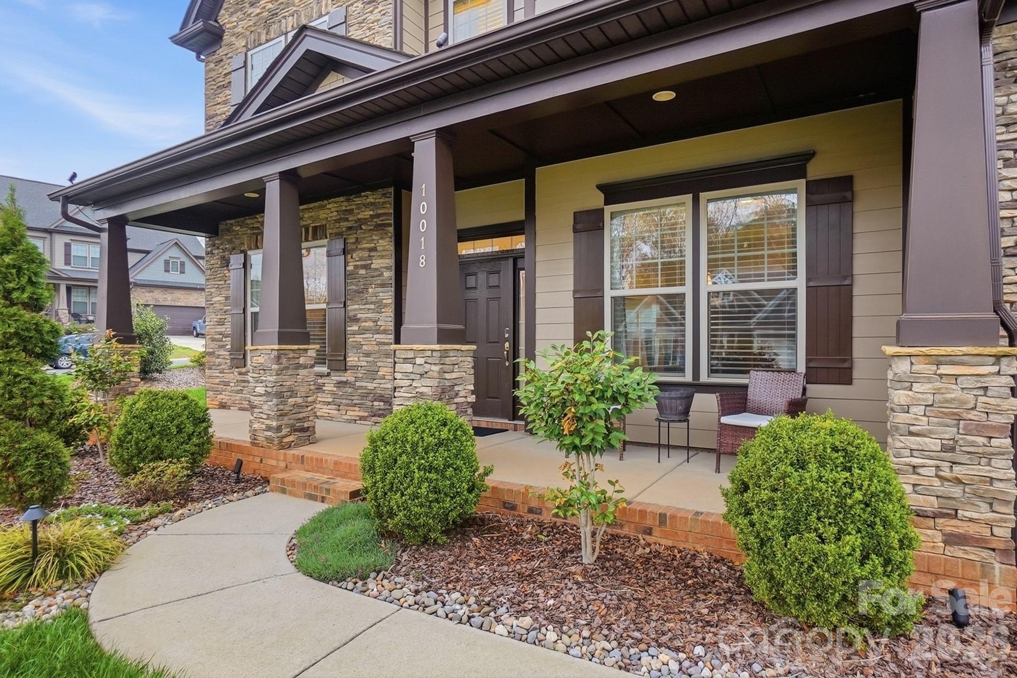 10018 Dressage Lane — Midland