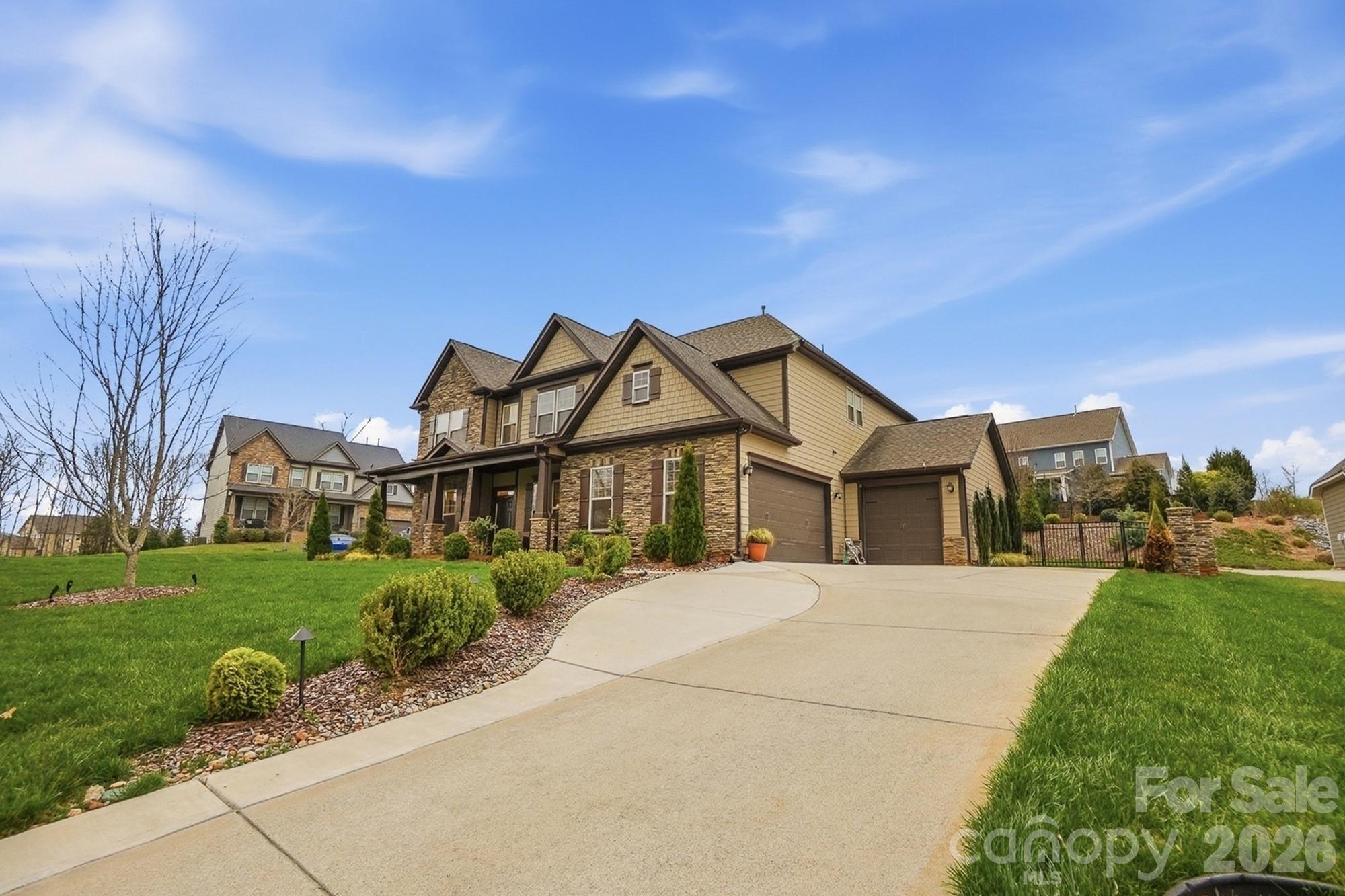 10018 Dressage Lane — Midland