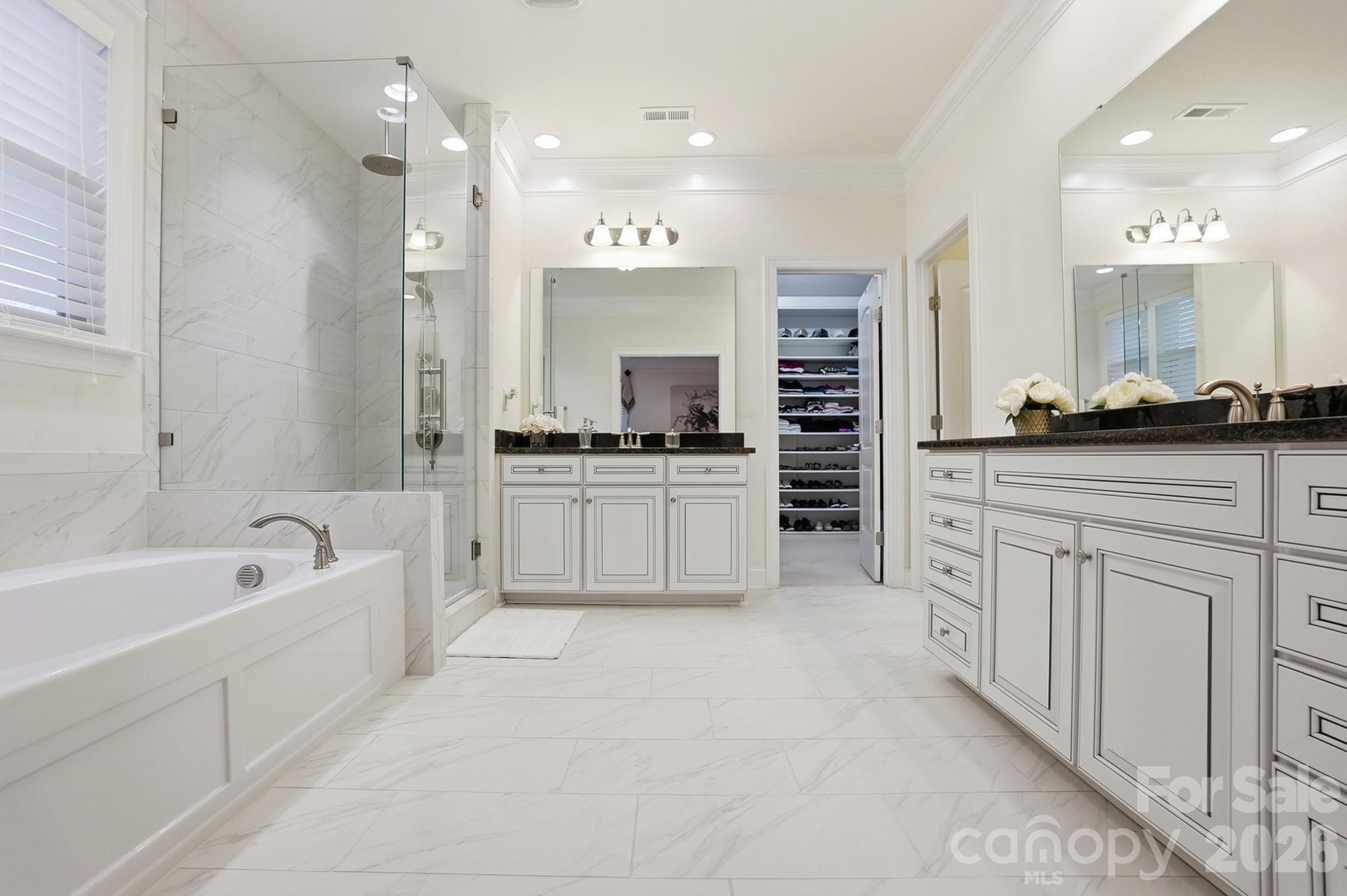 10018 Dressage Lane — Midland