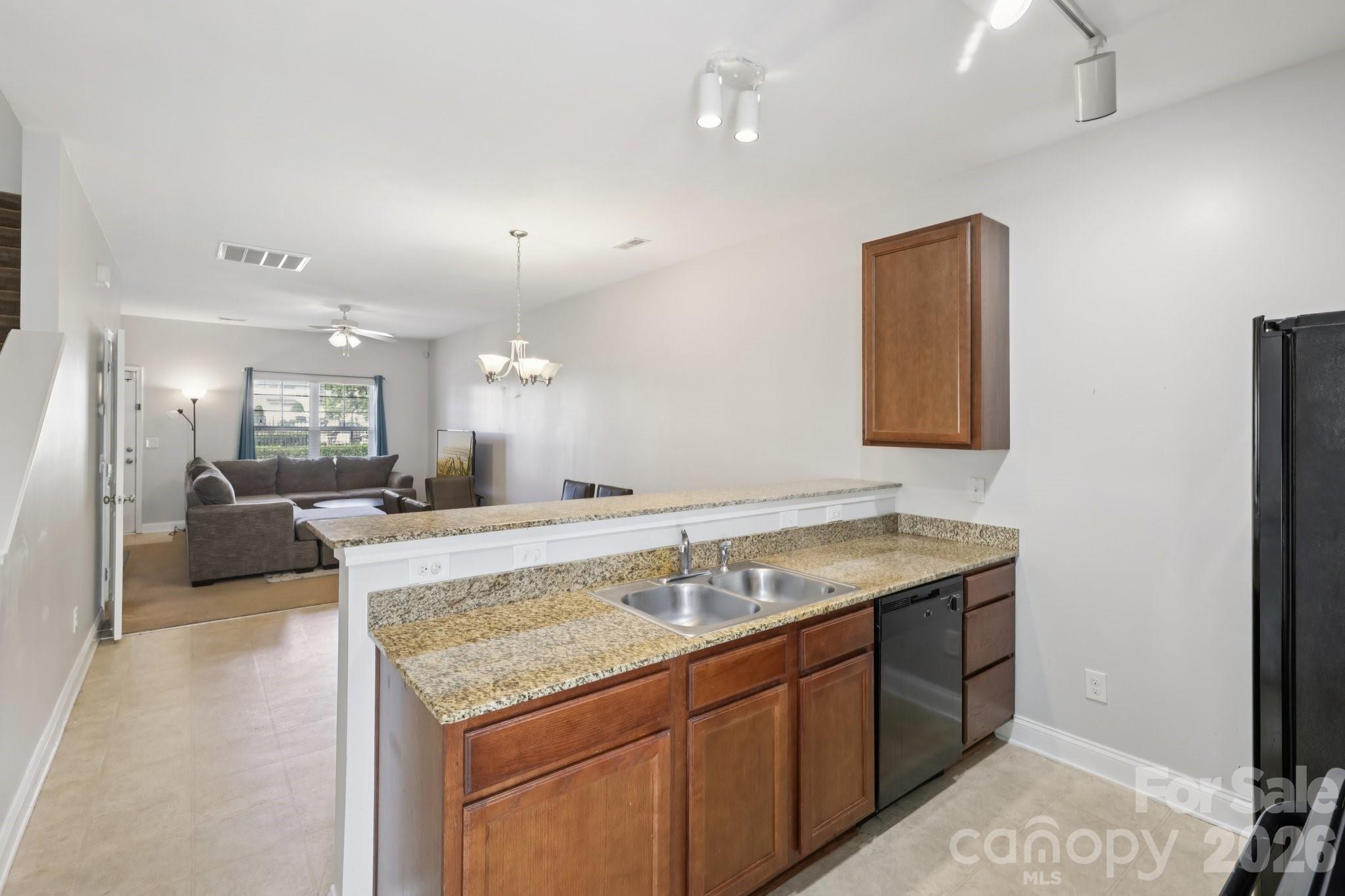 12720 Livengood Lane — Charlotte