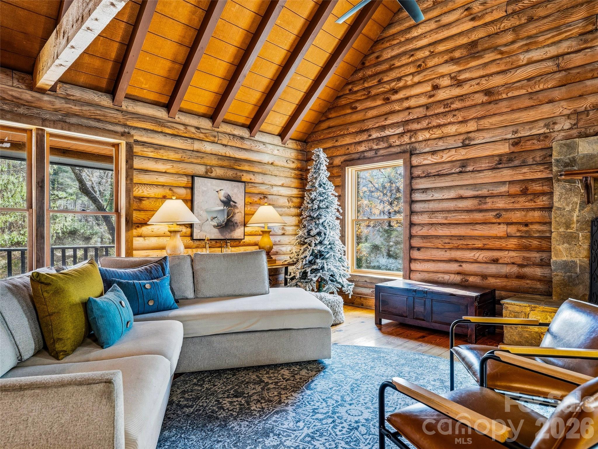 55 Valley Lane — Pisgah Forest