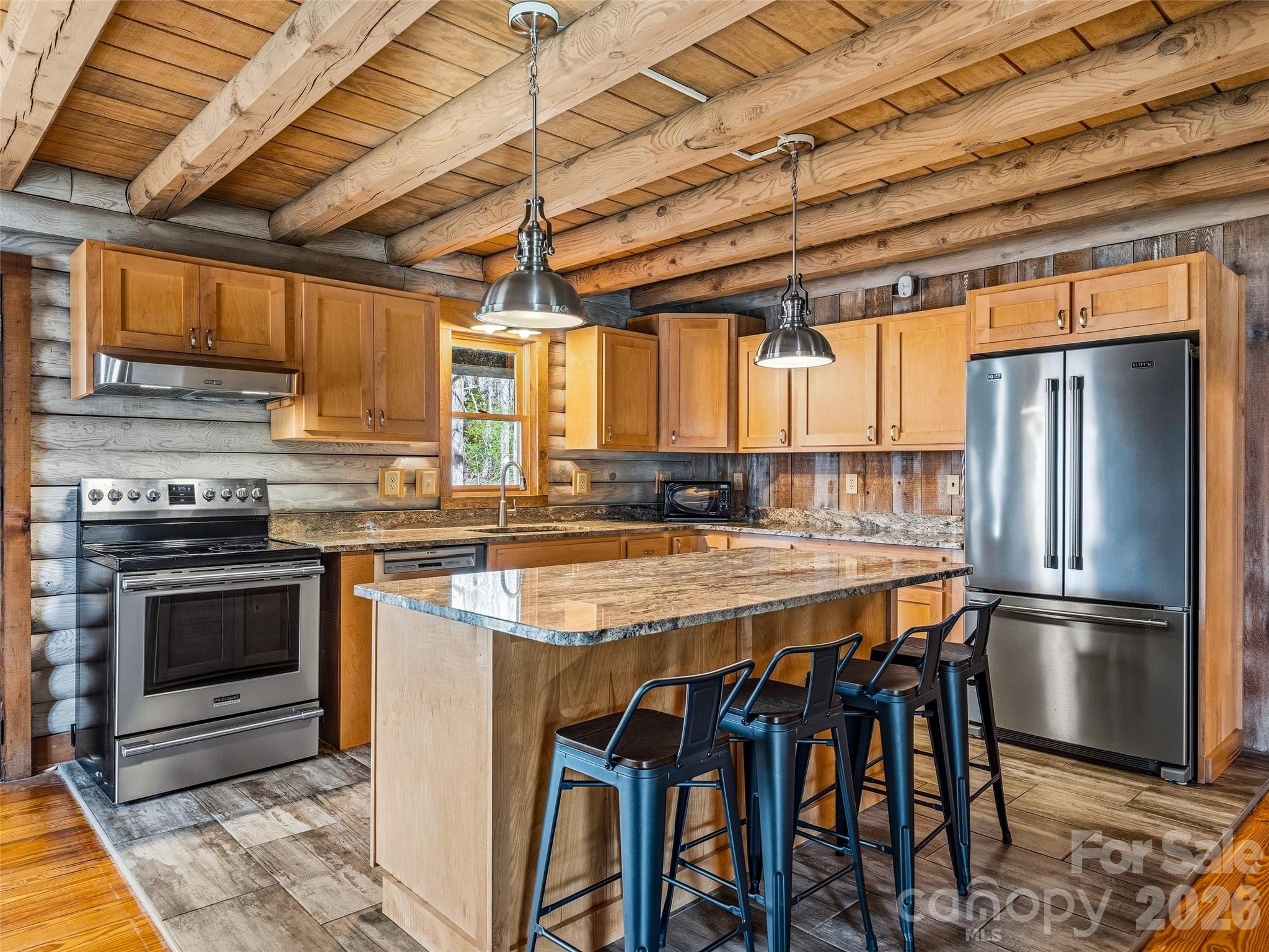 55 Valley Lane — Pisgah Forest