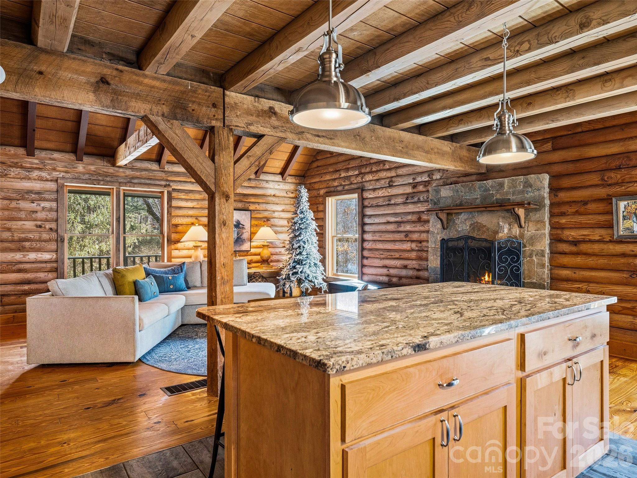 55 Valley Lane — Pisgah Forest