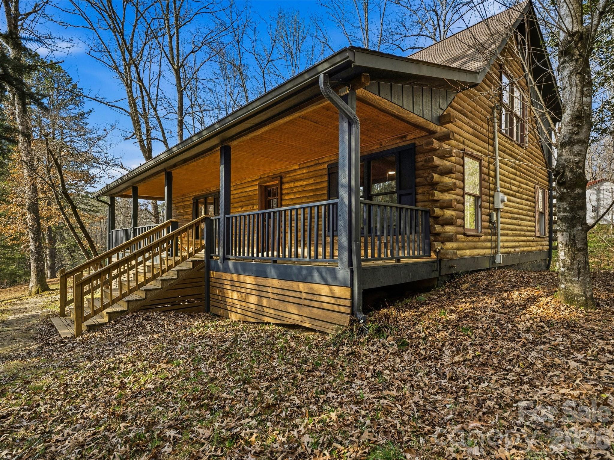 55 Valley Lane — Pisgah Forest