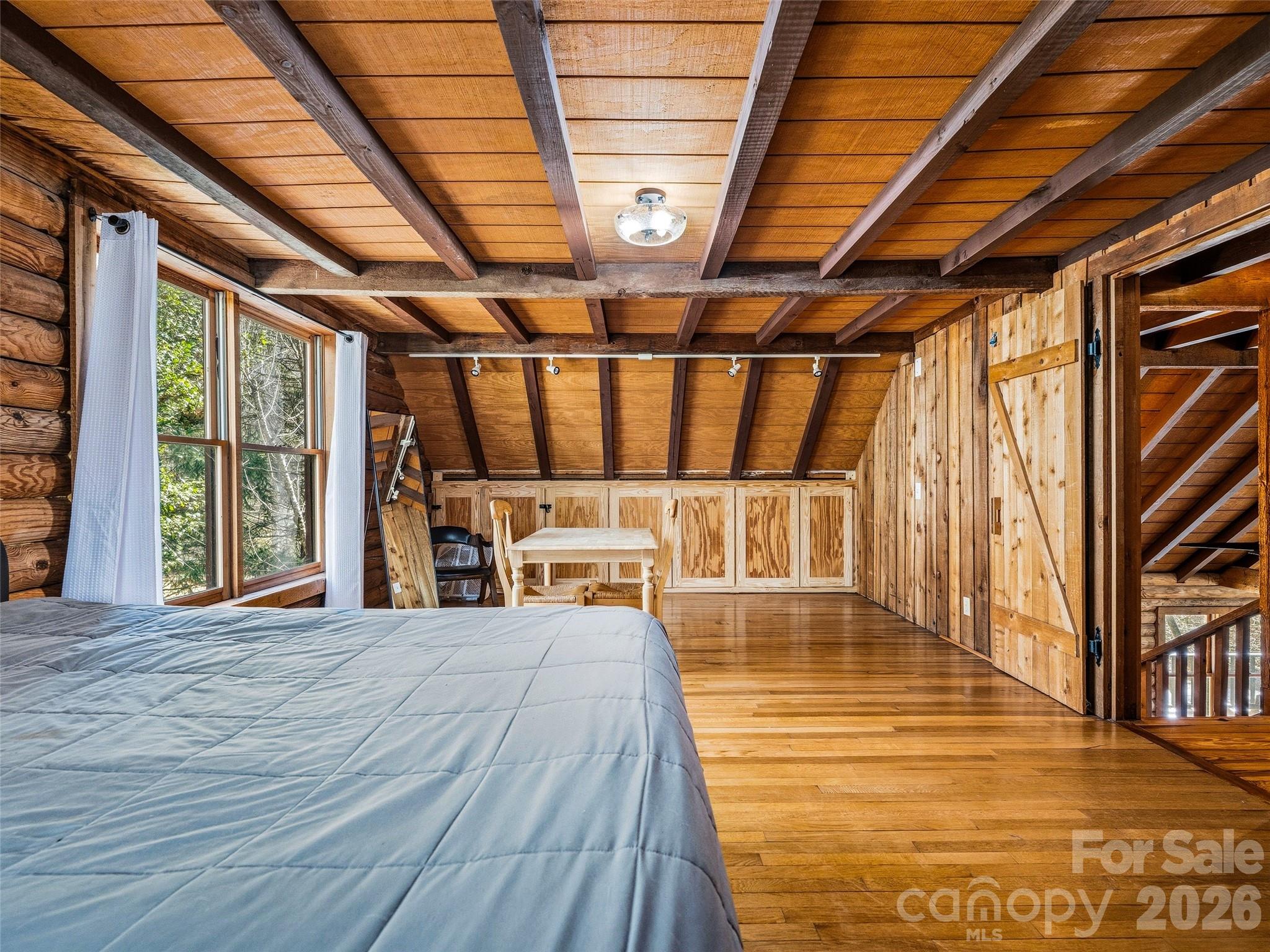 55 Valley Lane — Pisgah Forest