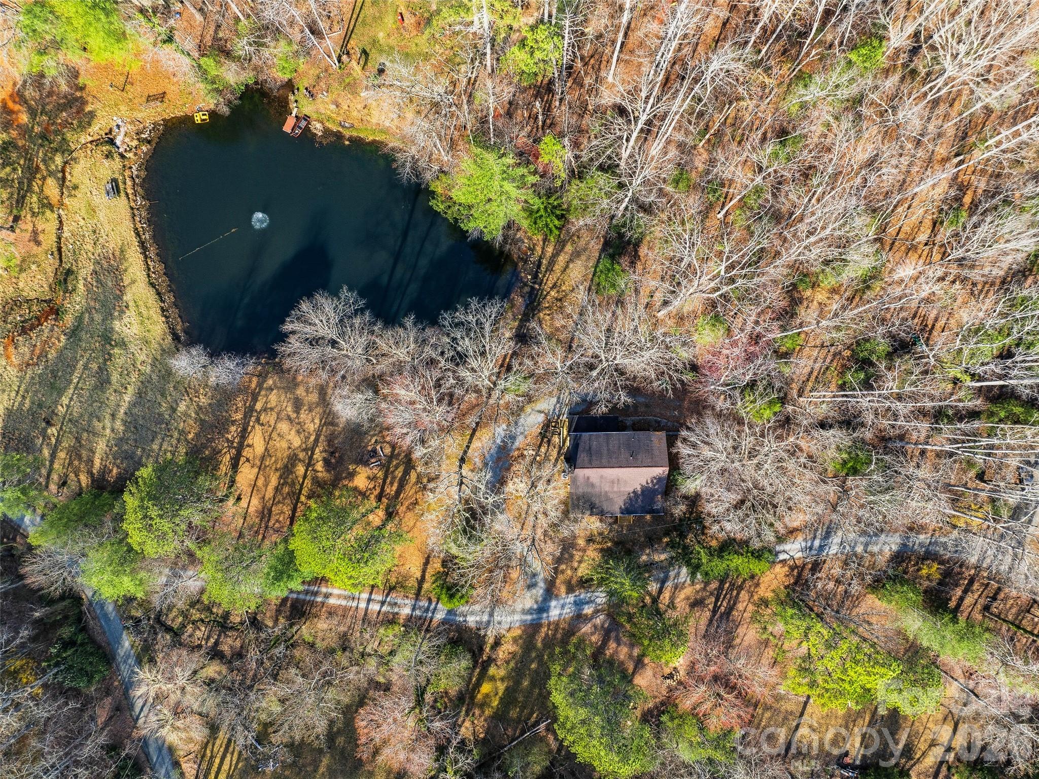 55 Valley Lane — Pisgah Forest