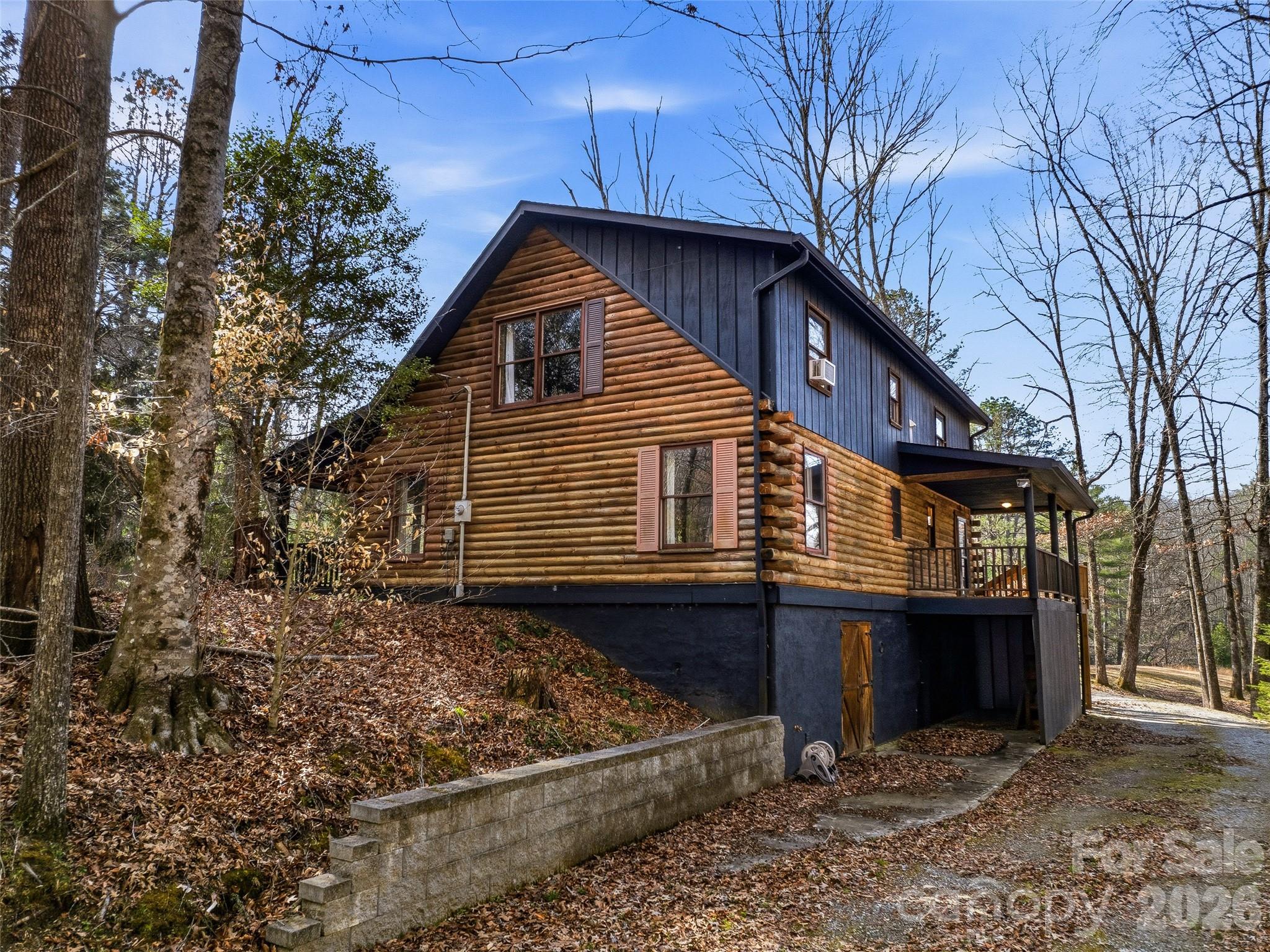 55 Valley Lane — Pisgah Forest