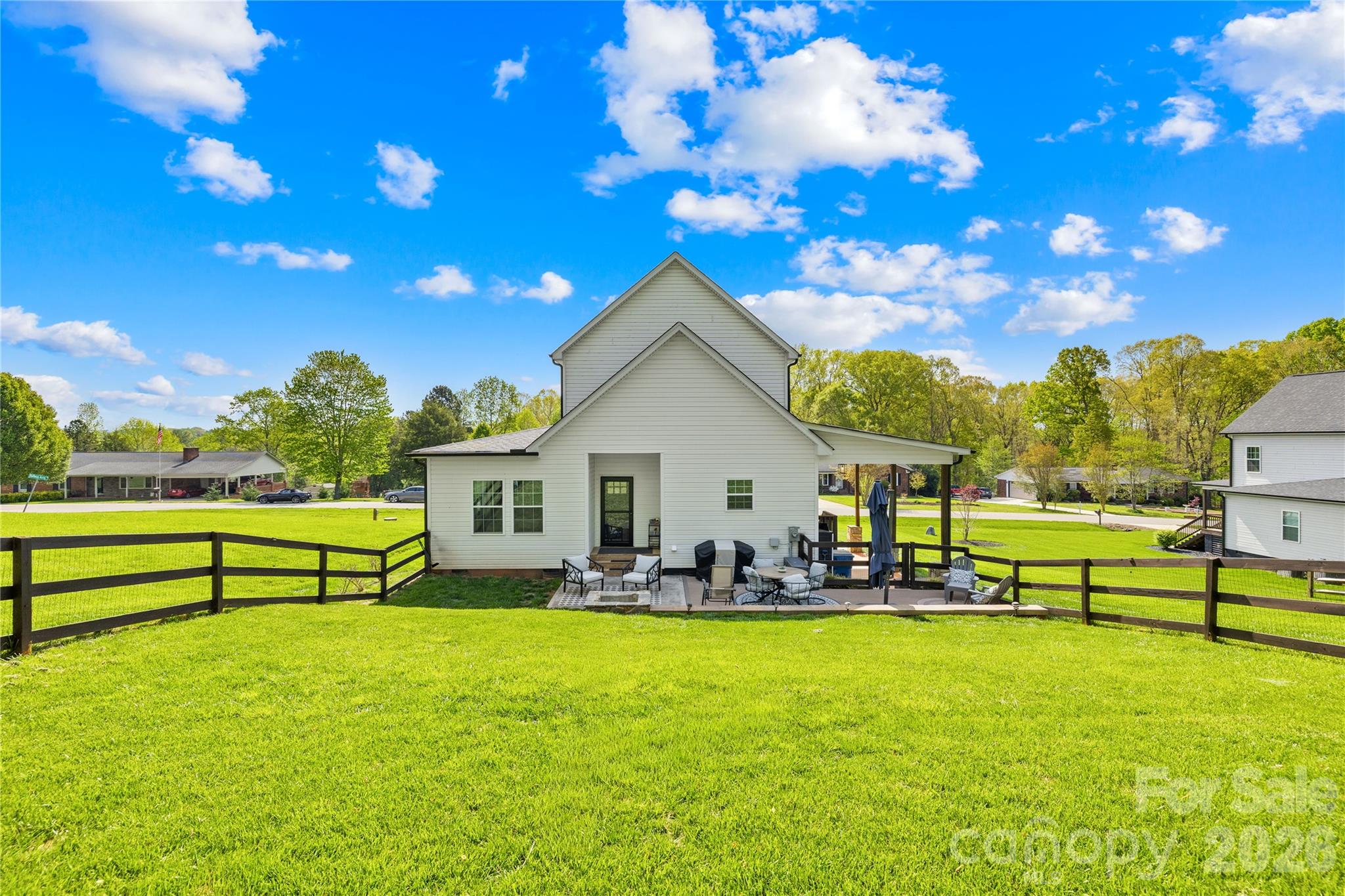 3240 Hoffman Acres Street — Lincolnton