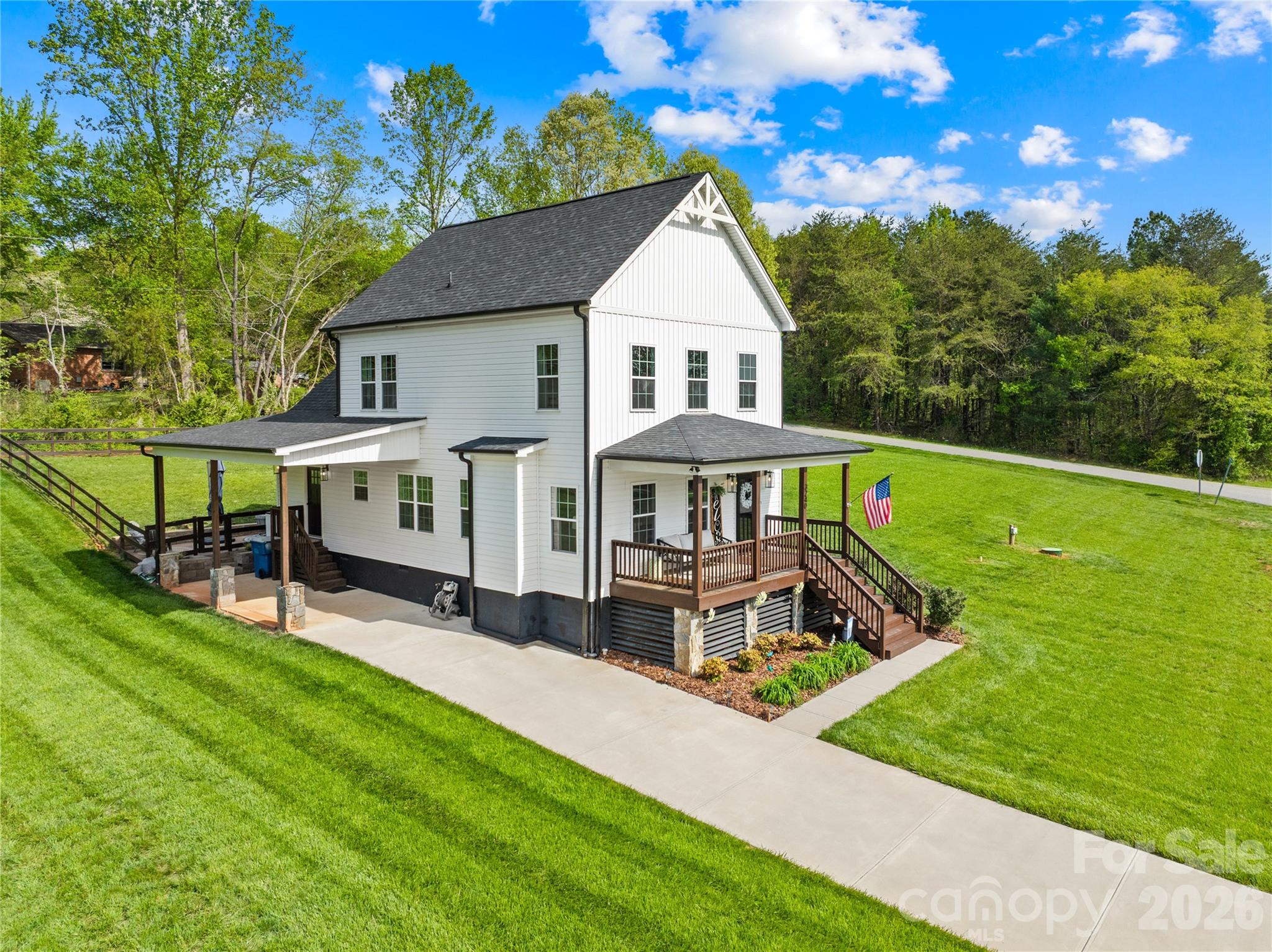 3240 Hoffman Acres Street — Lincolnton