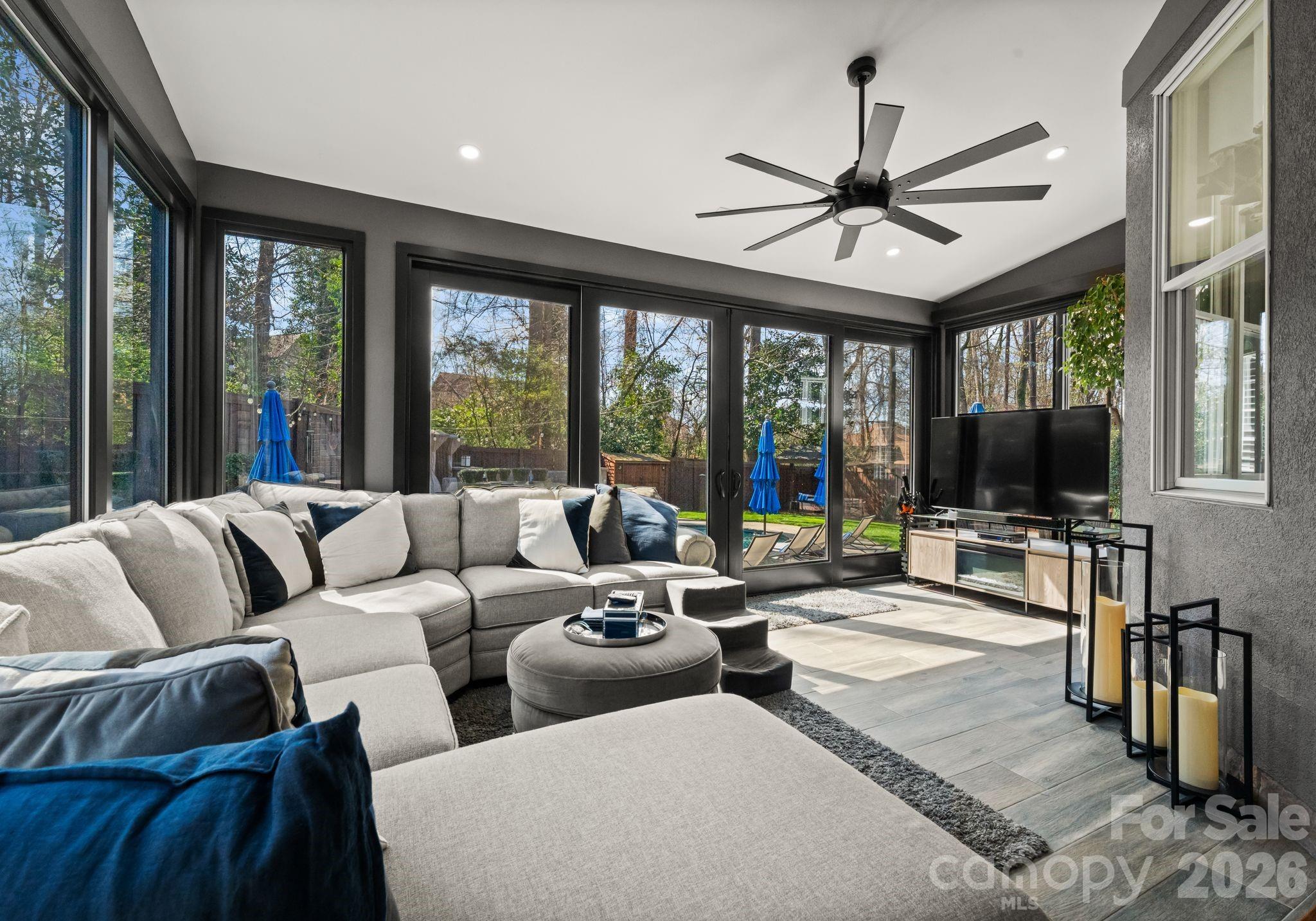 141 Sardis Lane — Charlotte