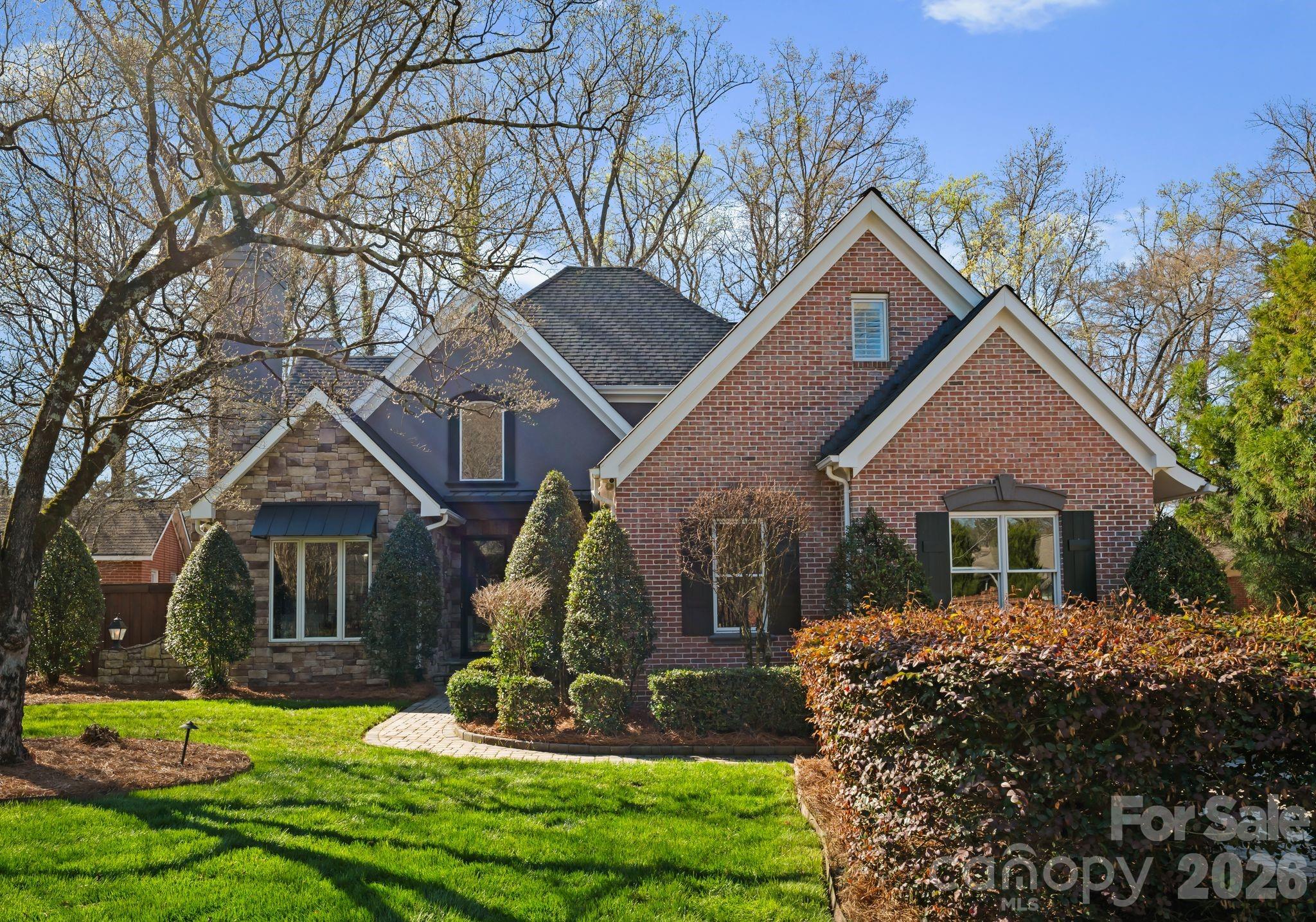 141 Sardis Lane — Charlotte