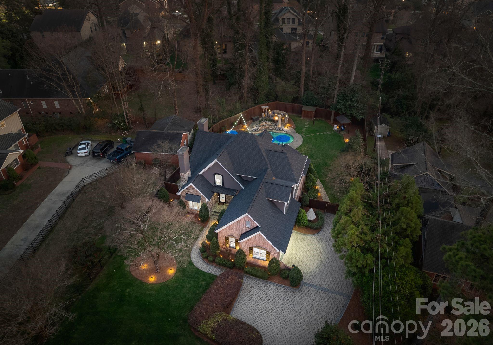 141 Sardis Lane — Charlotte