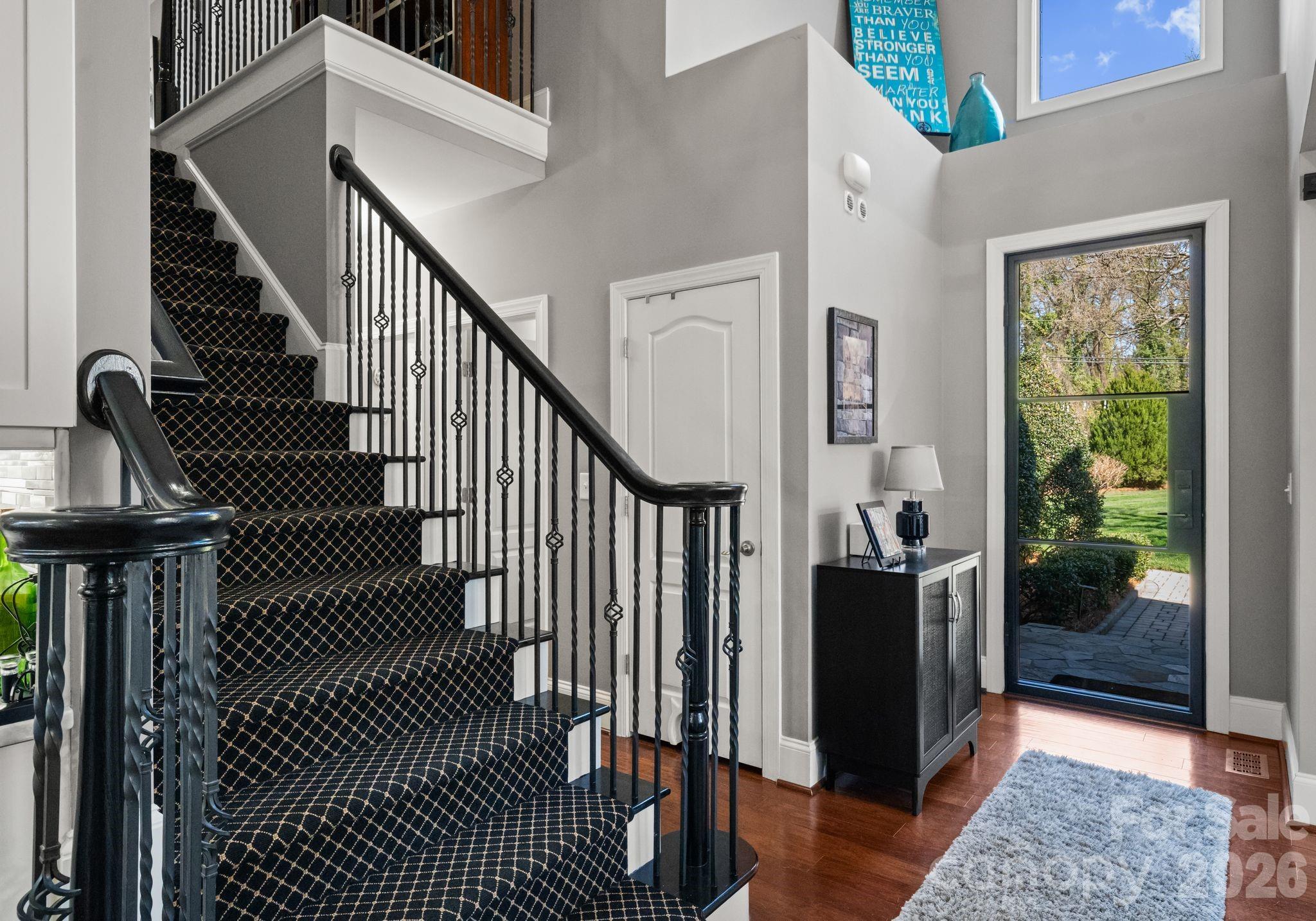 141 Sardis Lane — Charlotte