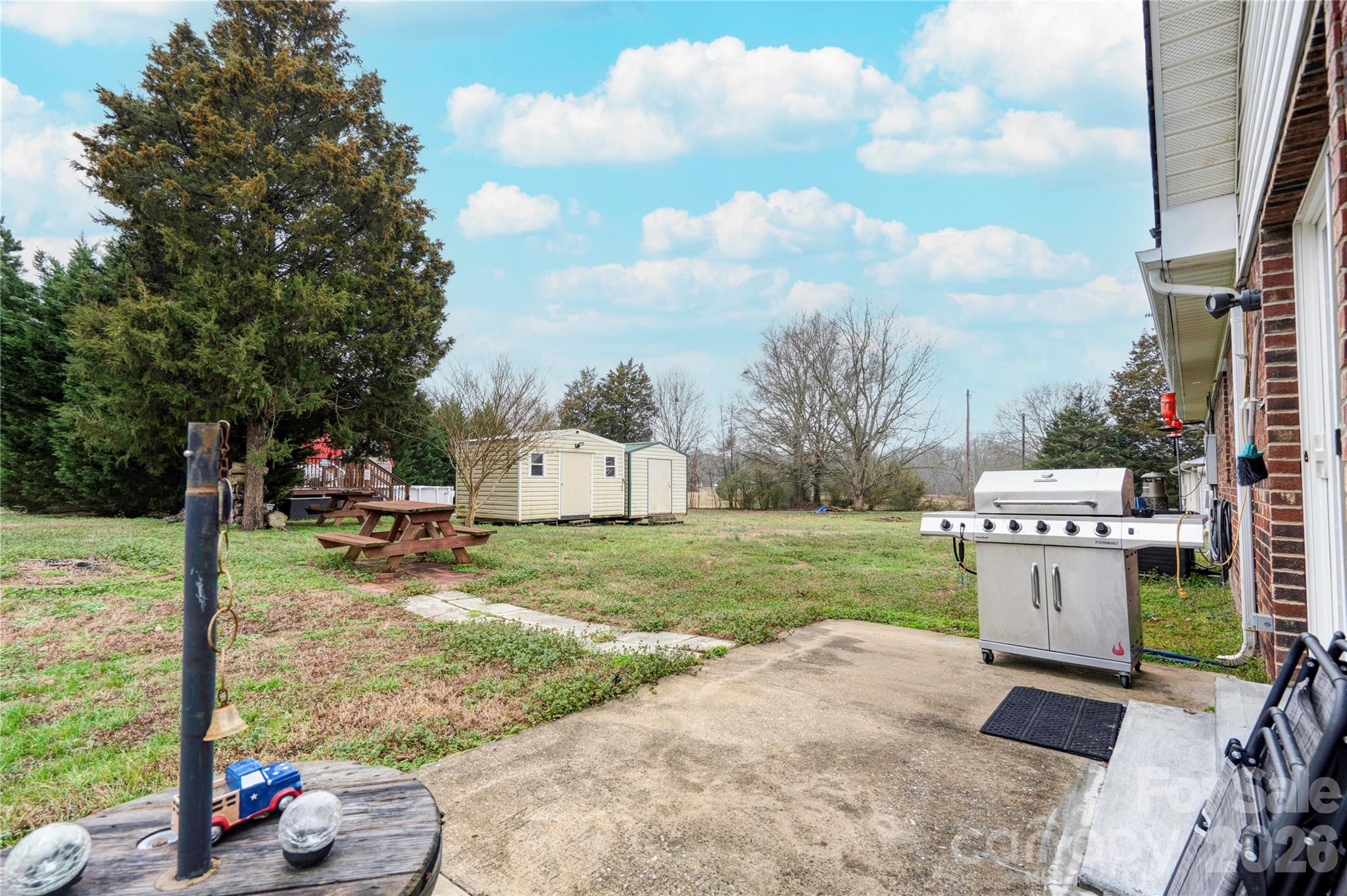 111 Hicks Road — Grover