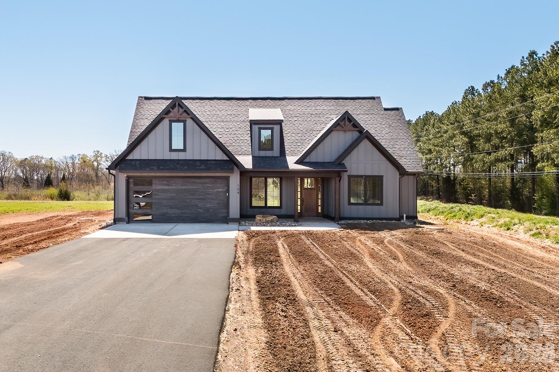 104 Hidden Cove Road — Norwood
