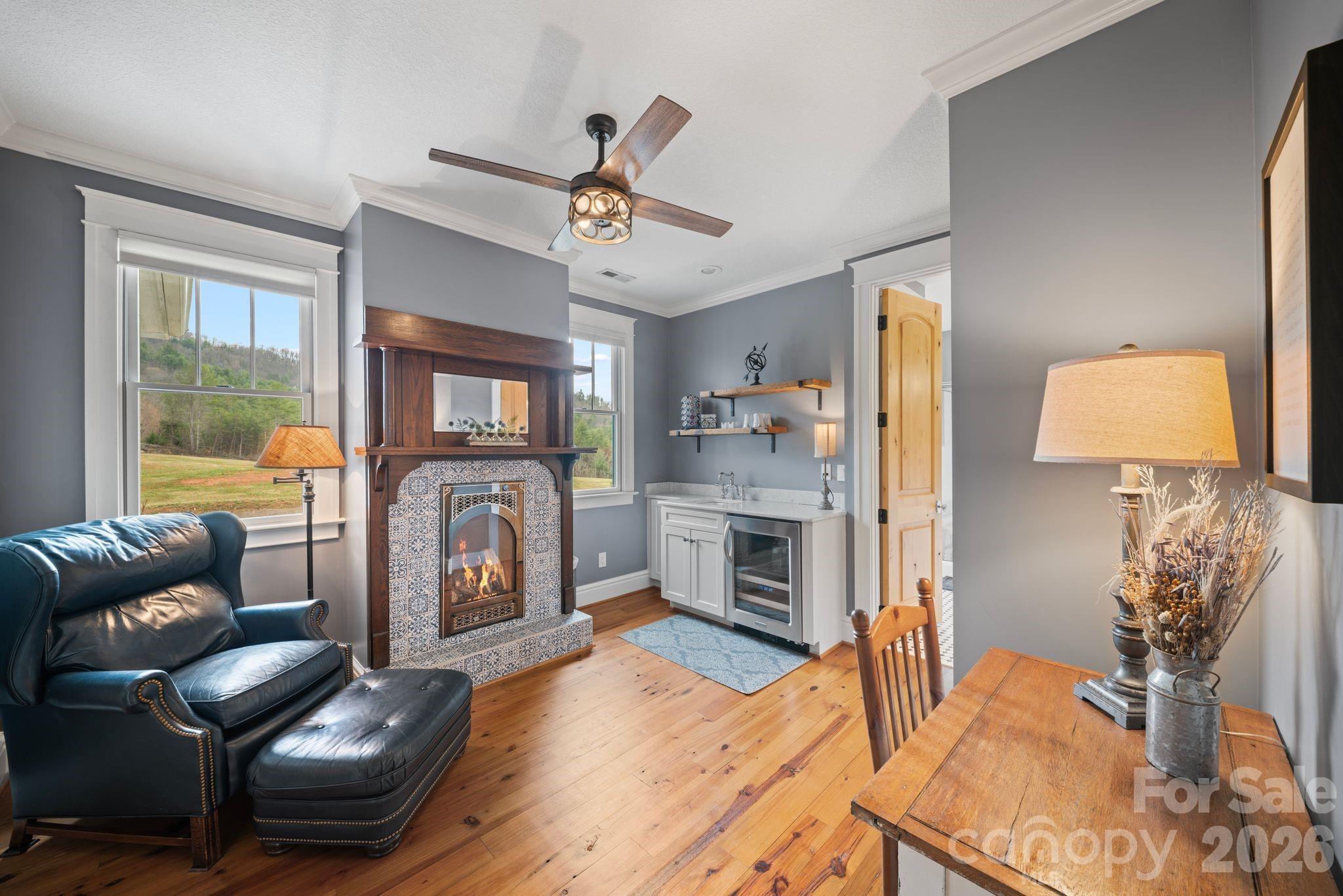 29 Bonnie Brae Drive — Weaverville