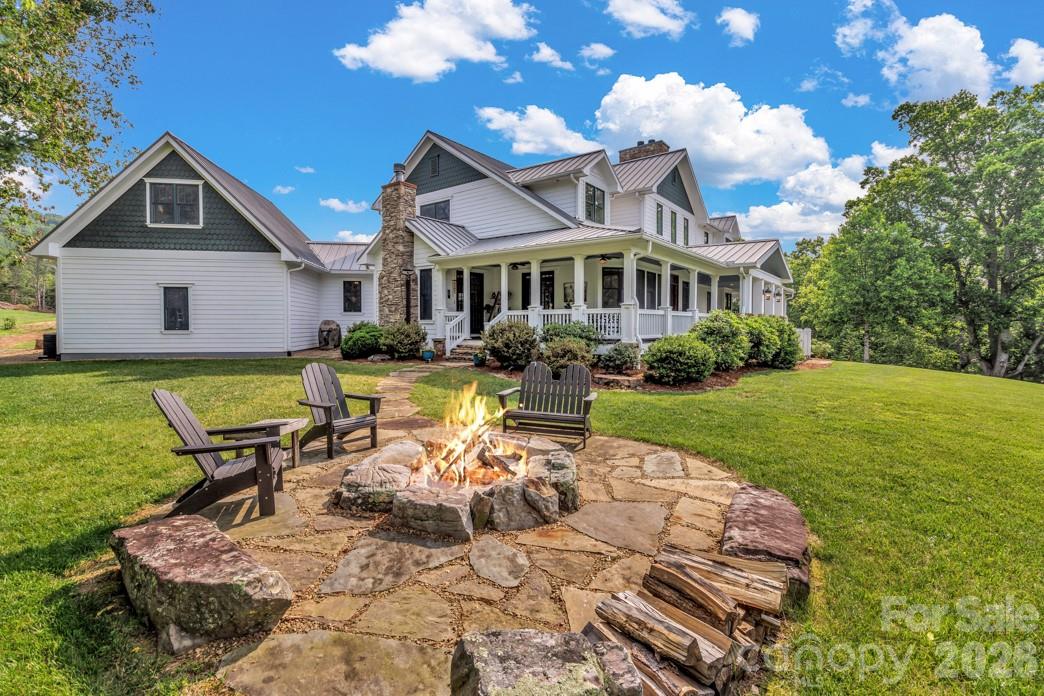 29 Bonnie Brae Drive — Weaverville