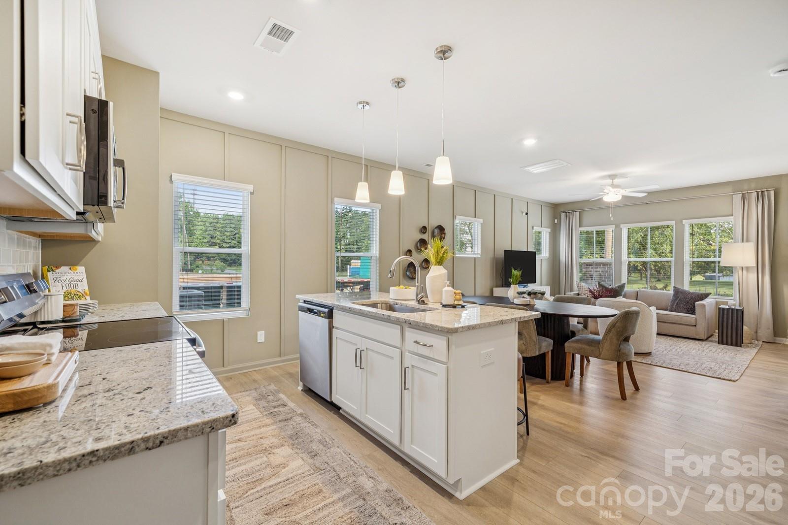 4624 Lakeview Road #4 — Charlotte