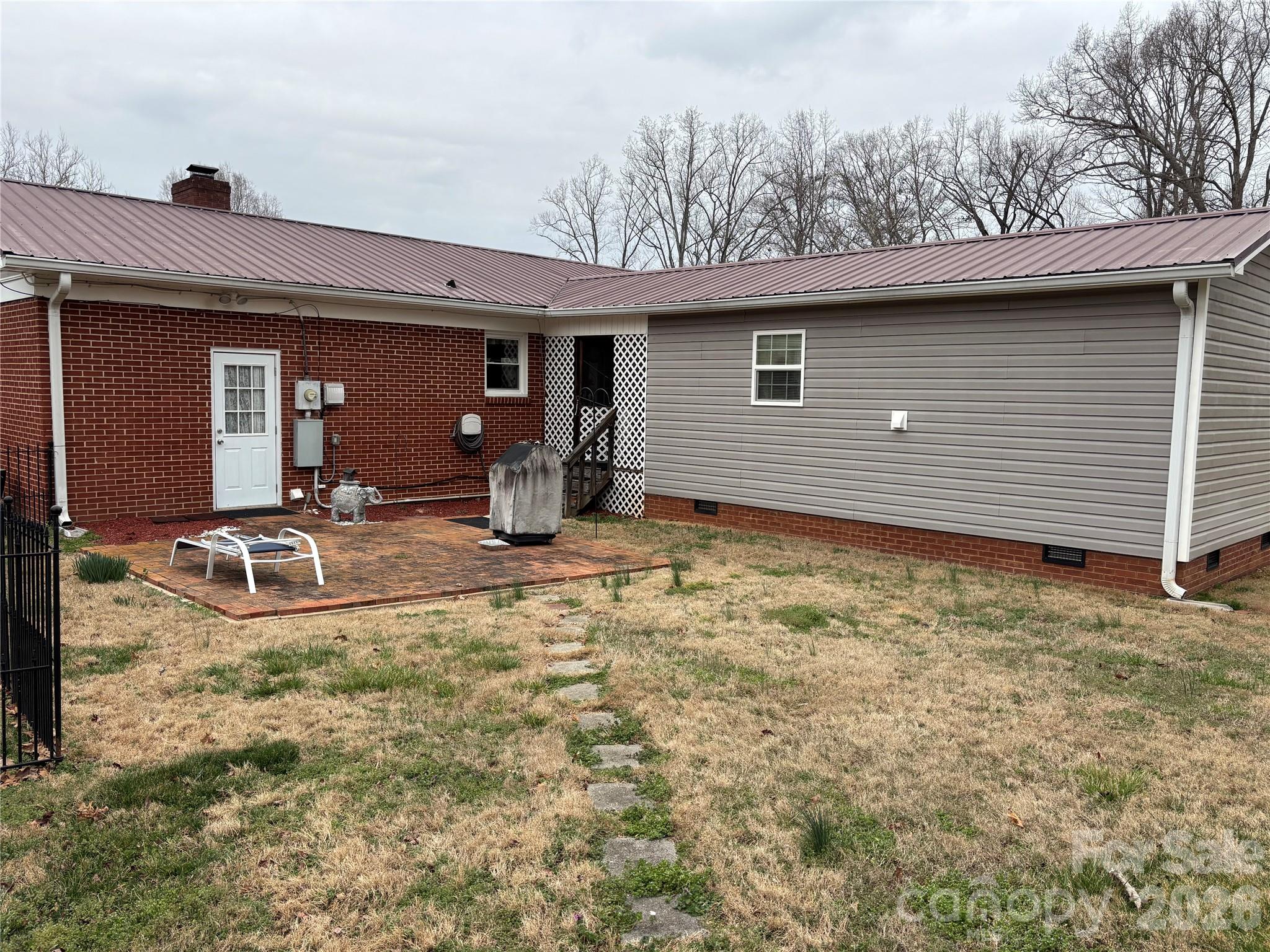 503 9th Avenue SW — Conover