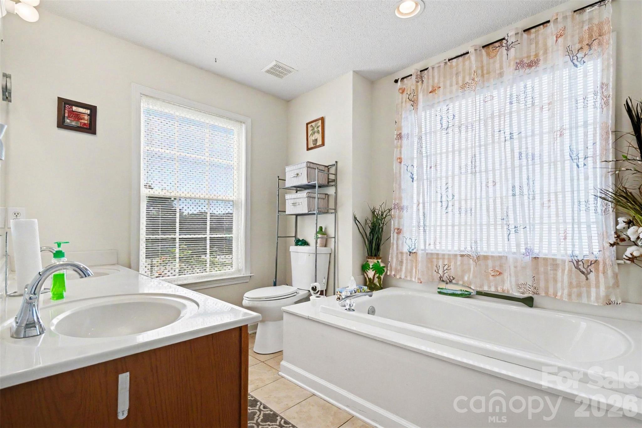 4008 Woodleigh Drive — Rock Hill