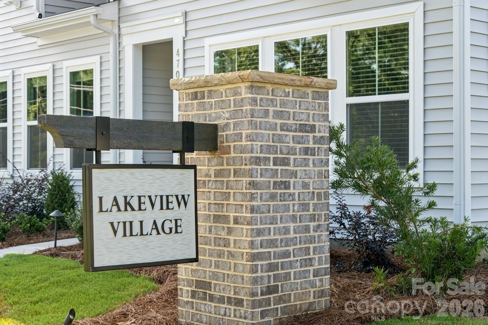 4636 Lakeview Road #7 — Charlotte