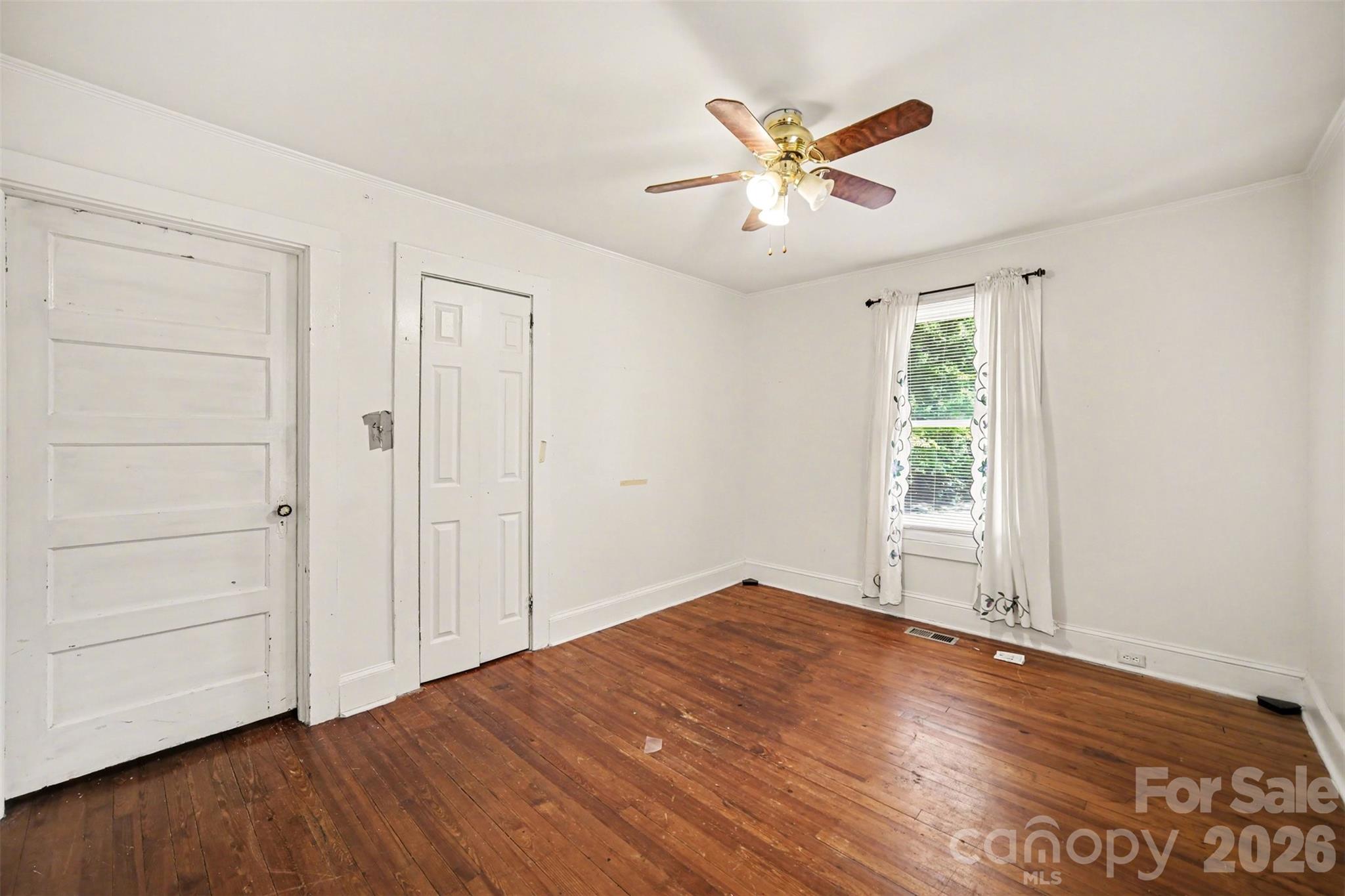 222 N Linwood Avenue — Charlotte