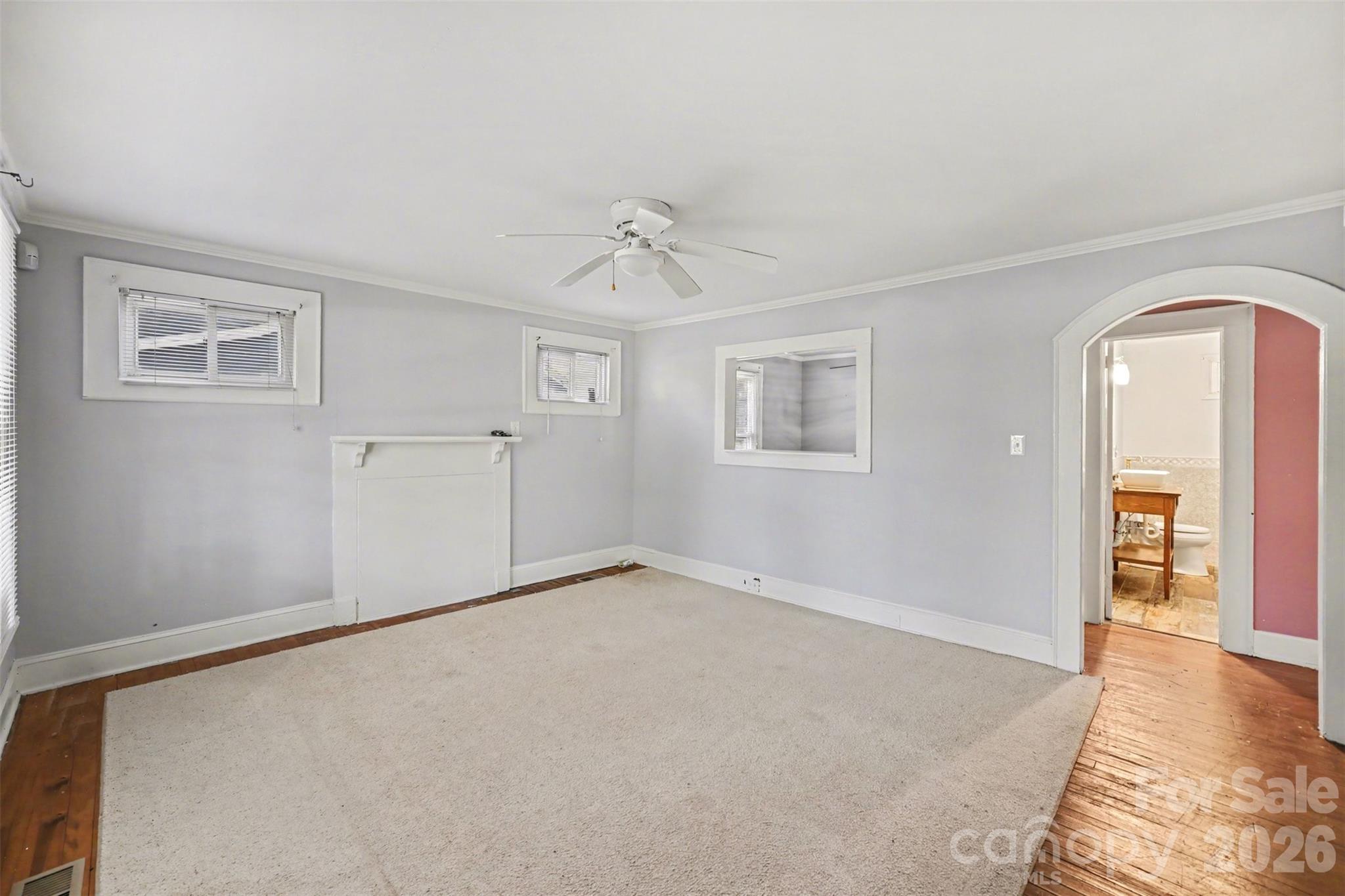 222 N Linwood Avenue — Charlotte