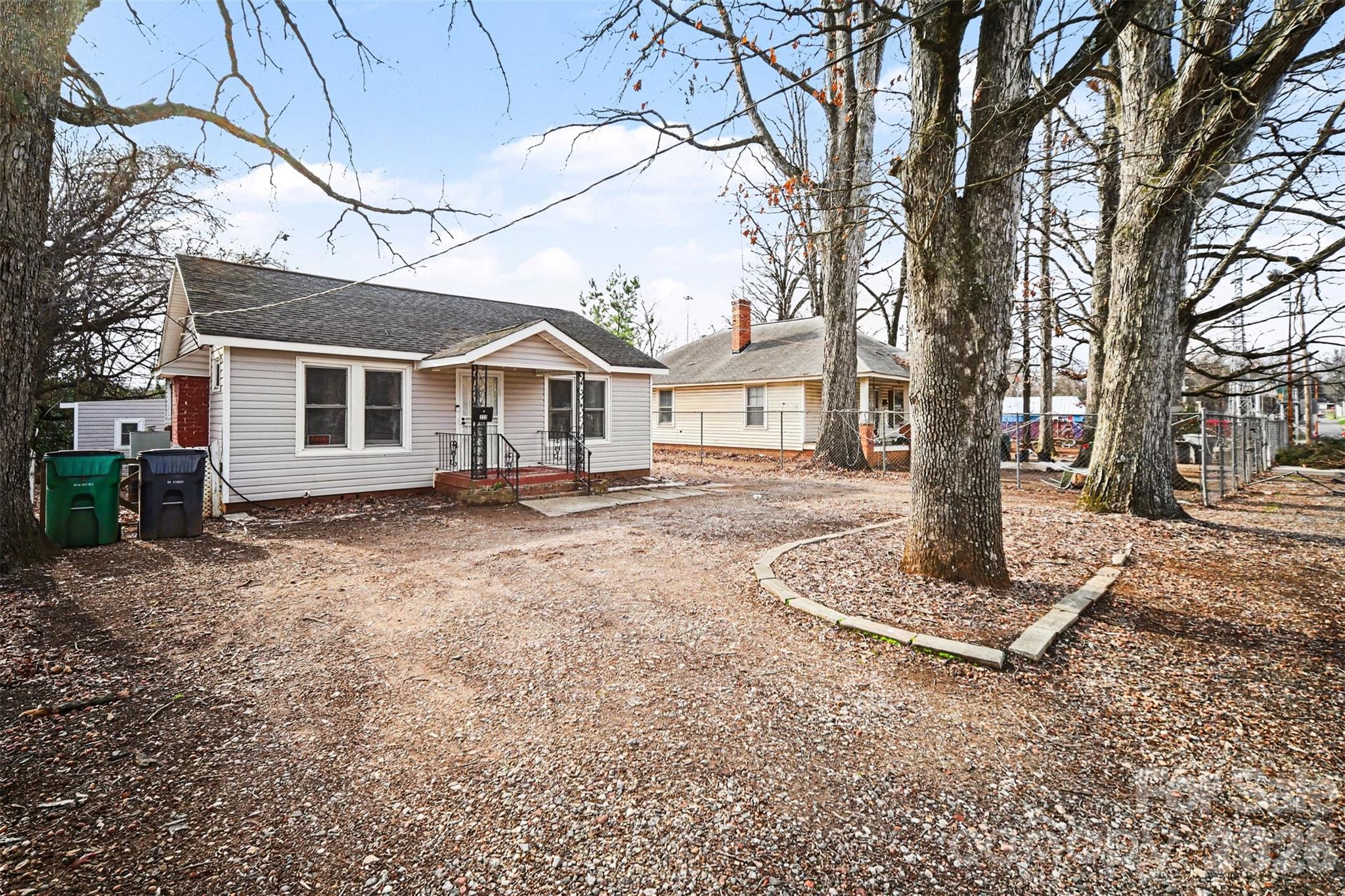 222 N Linwood Avenue — Charlotte