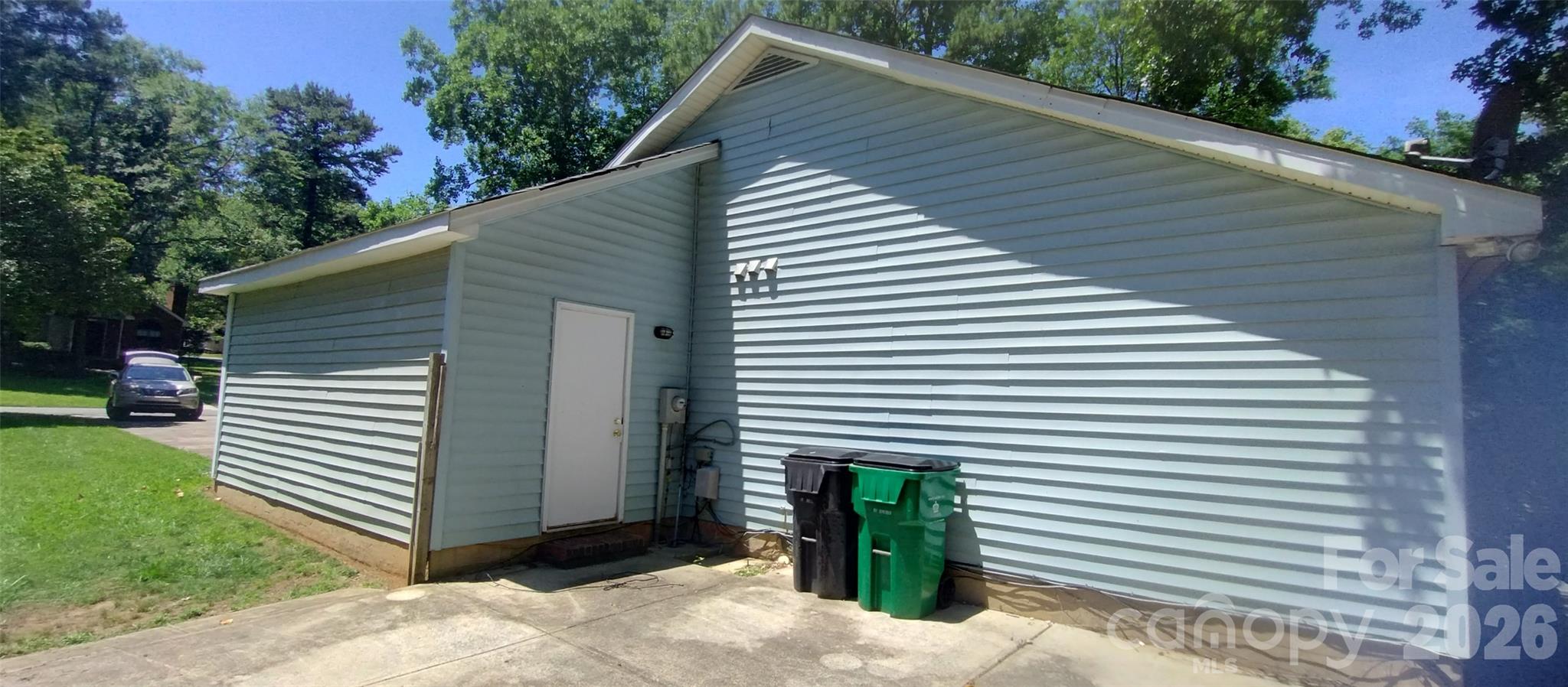 5830 Stone Bluff Court — Charlotte