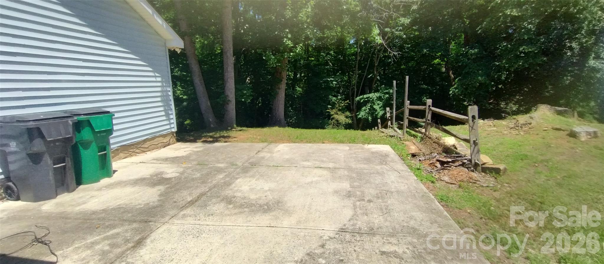 5830 Stone Bluff Court — Charlotte