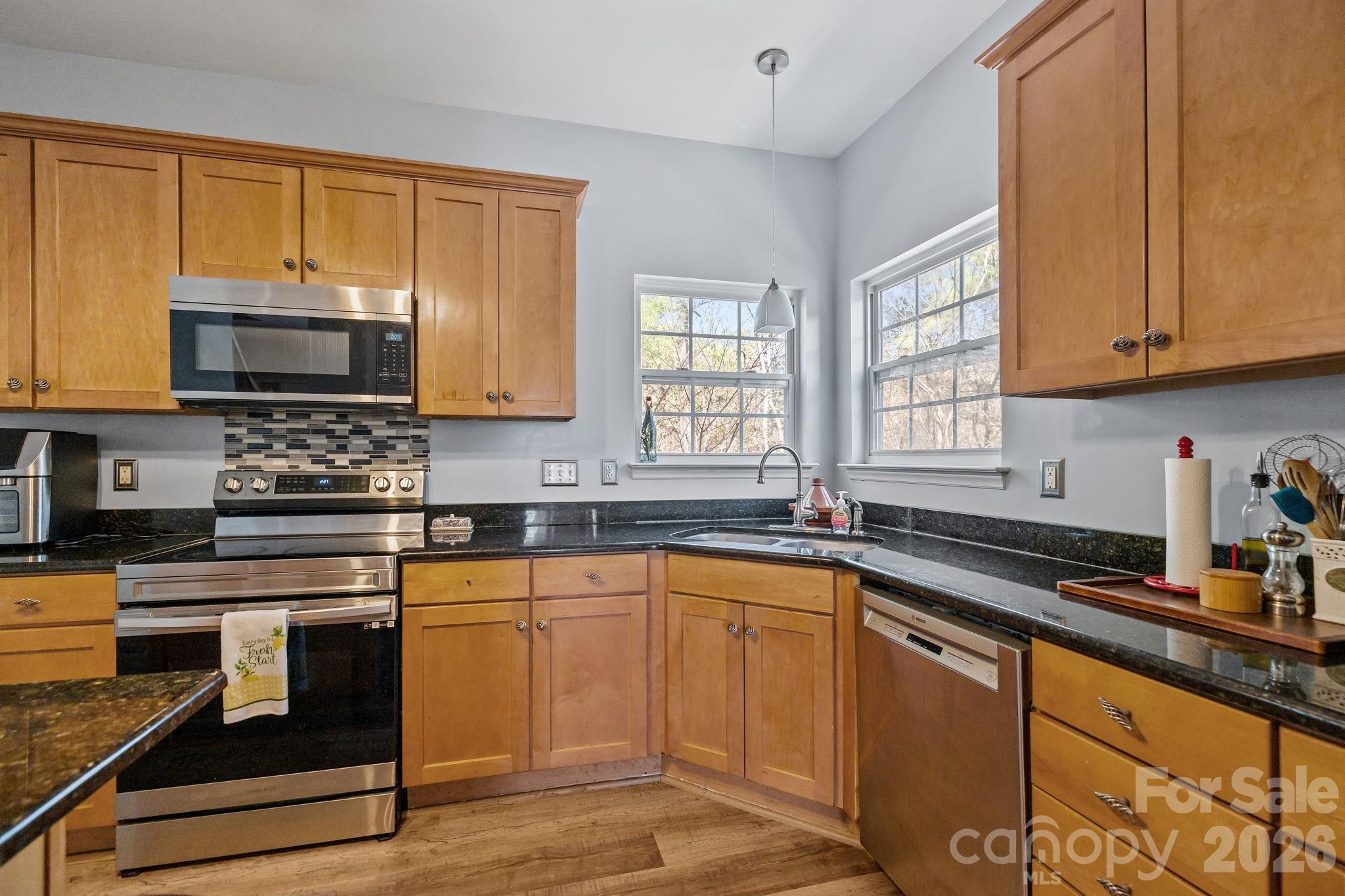 7218 Cascading Pines Drive — Tega Cay