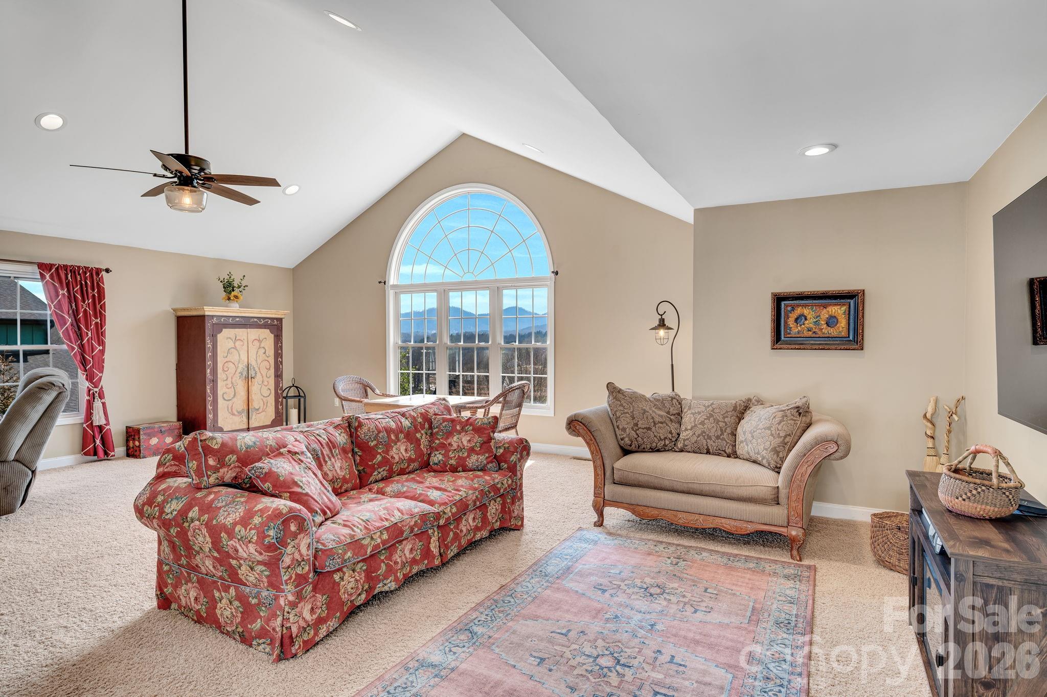 65 Lawson Ridge Road — Leicester