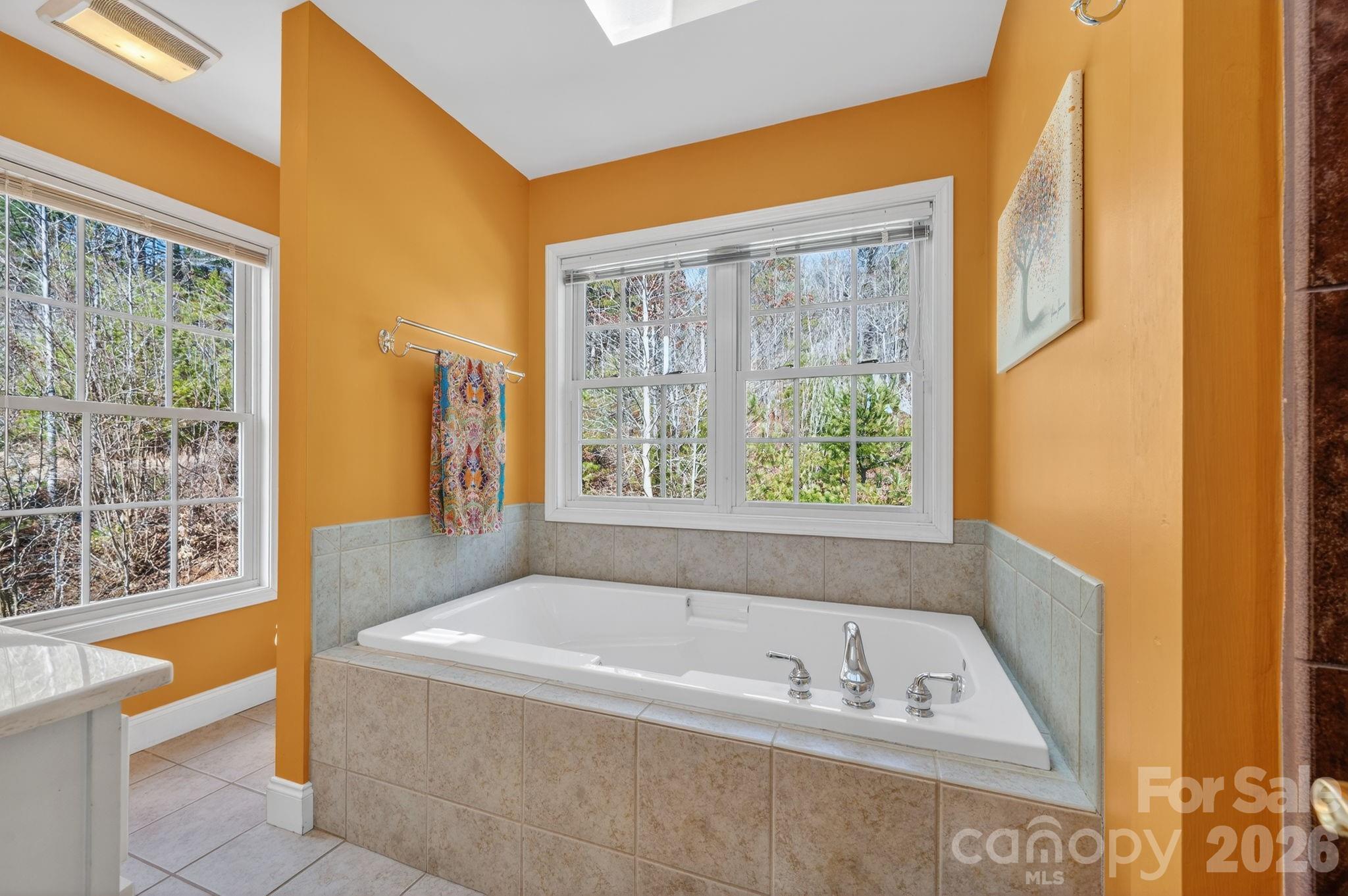 65 Lawson Ridge Road — Leicester
